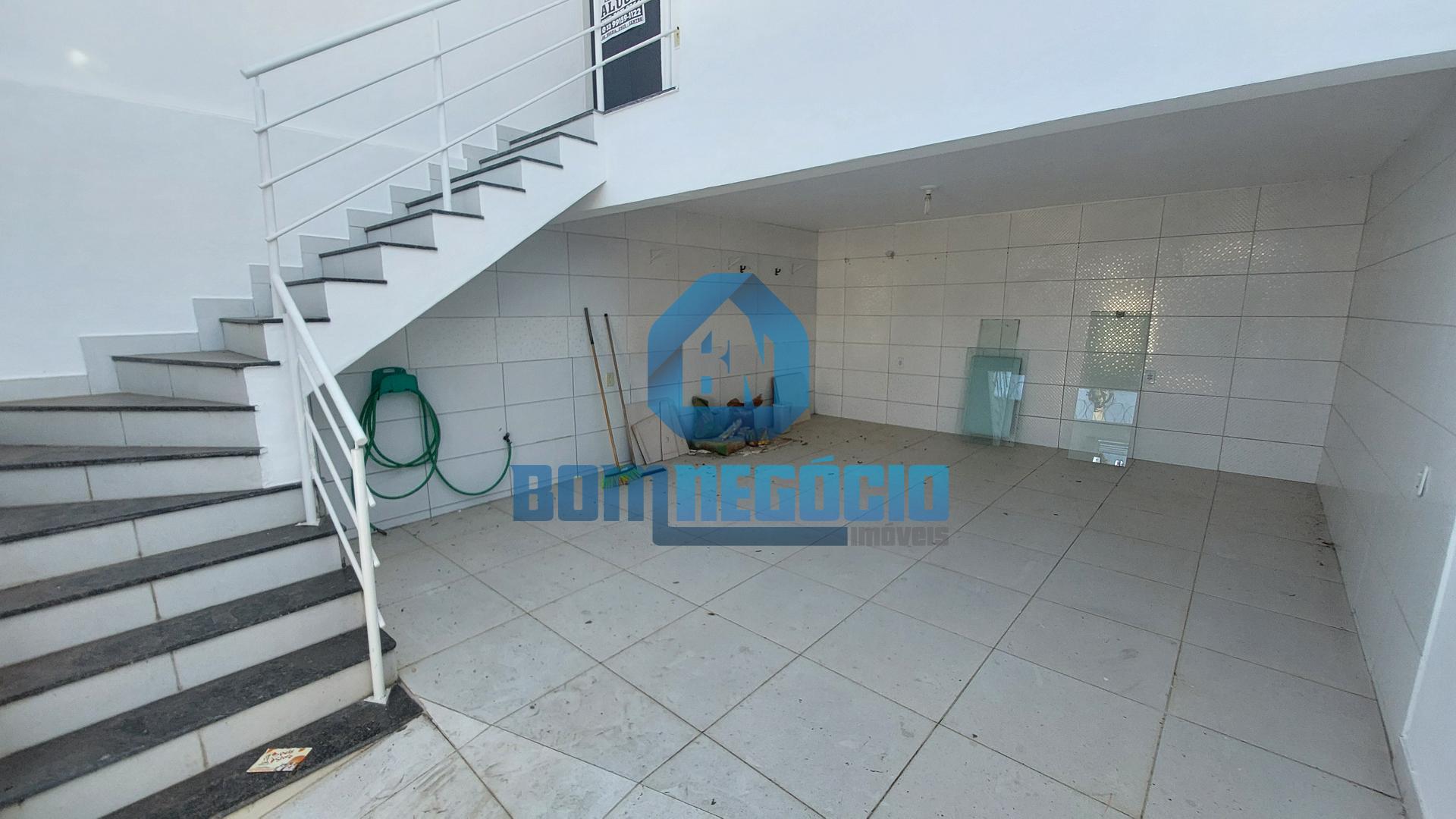 CASA PARA LOCAÇÃO COM 2 QUARTOS NO BAIRRO CASTANHEIRAS - GOVER...