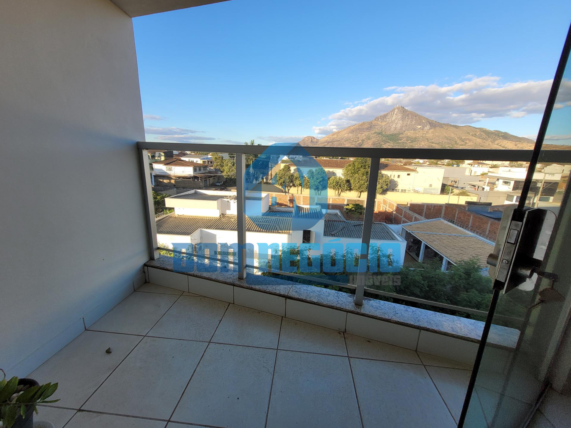 Apartamento com 2 dormitórios à venda, JK I, GOVERNADOR VALADA...