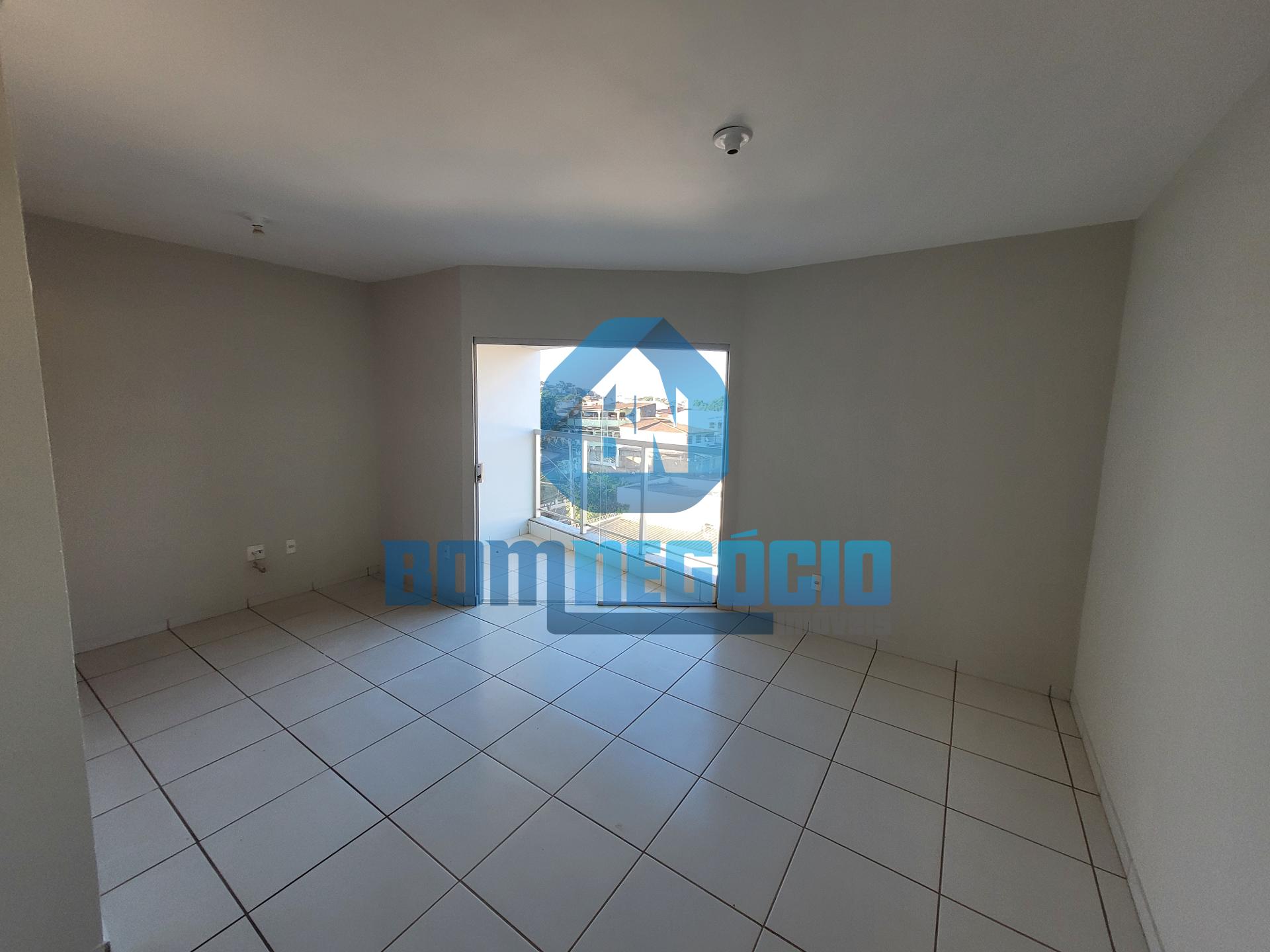 Apartamento com 2 dormitórios à venda, JK I, GOVERNADOR VALADA...