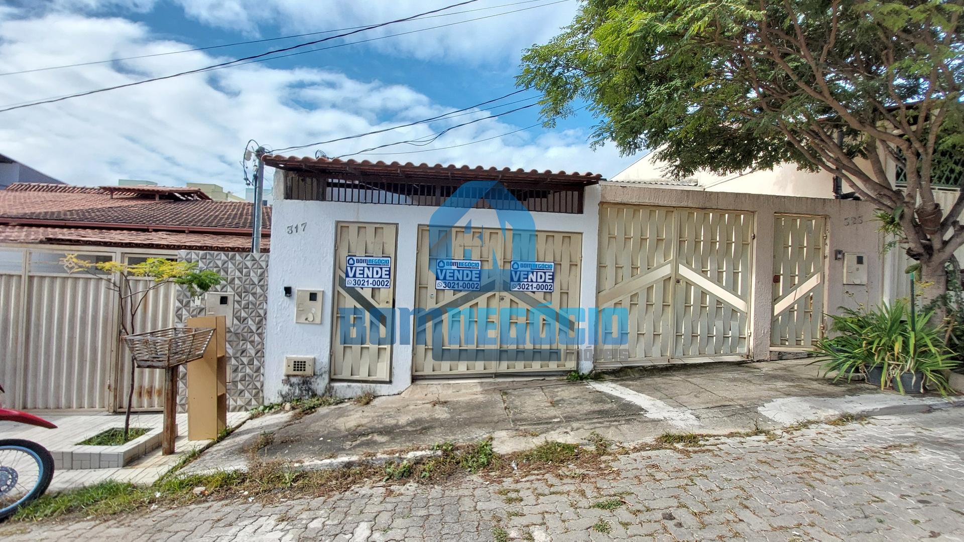 Ch?cara de luxo com casa, piscina e ?rea gourmet ? venda, em E...