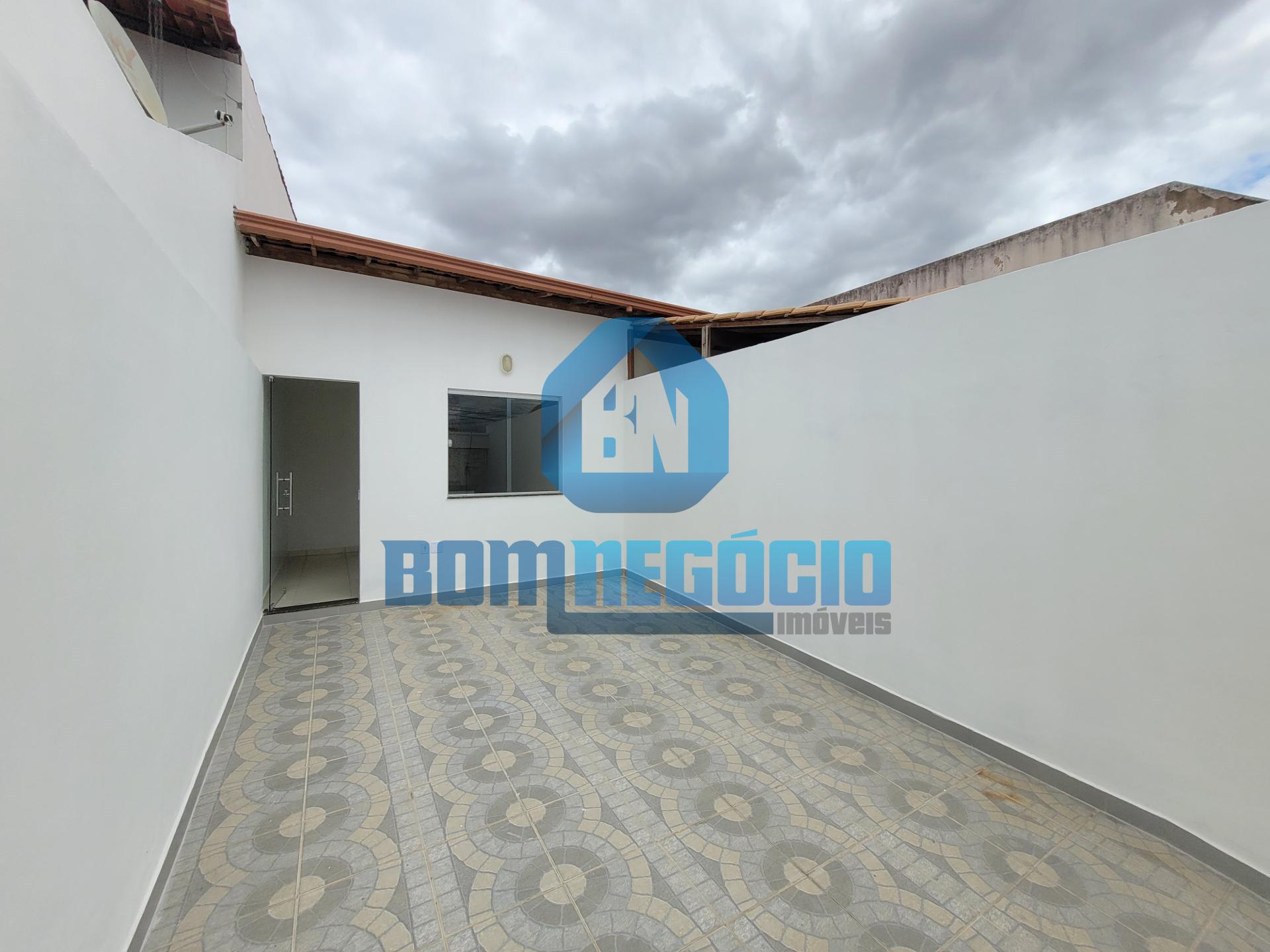 Casa com 2 dormitórios à venda, VALE DO SOL II, GOVERNADOR VAL...