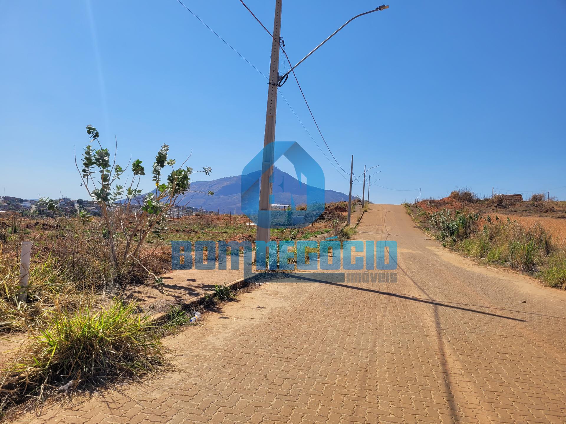 Lote  com 251 m  à venda, Castelo, GOVERNADOR VALADARES - MG