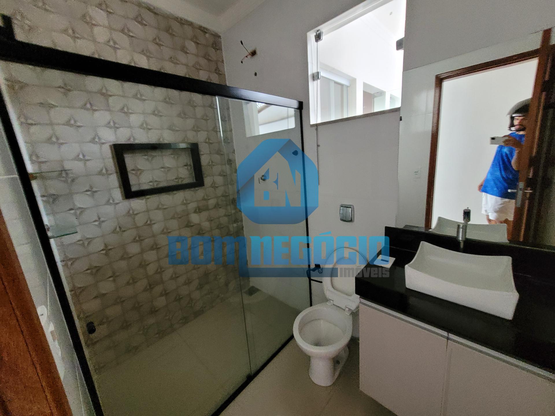 Casa com 2 quartos, garagem e móveis planejados à venda, Parqu...