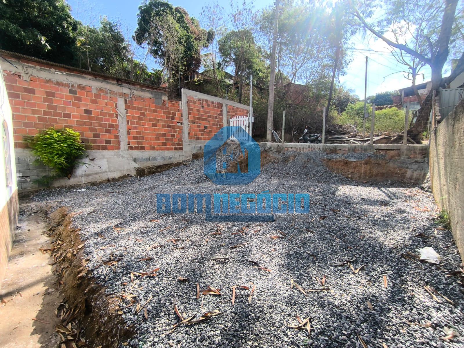 Casa com QUINTAL em lote inteiro, JARDIM VERA CRUZ, GOVERNADOR...