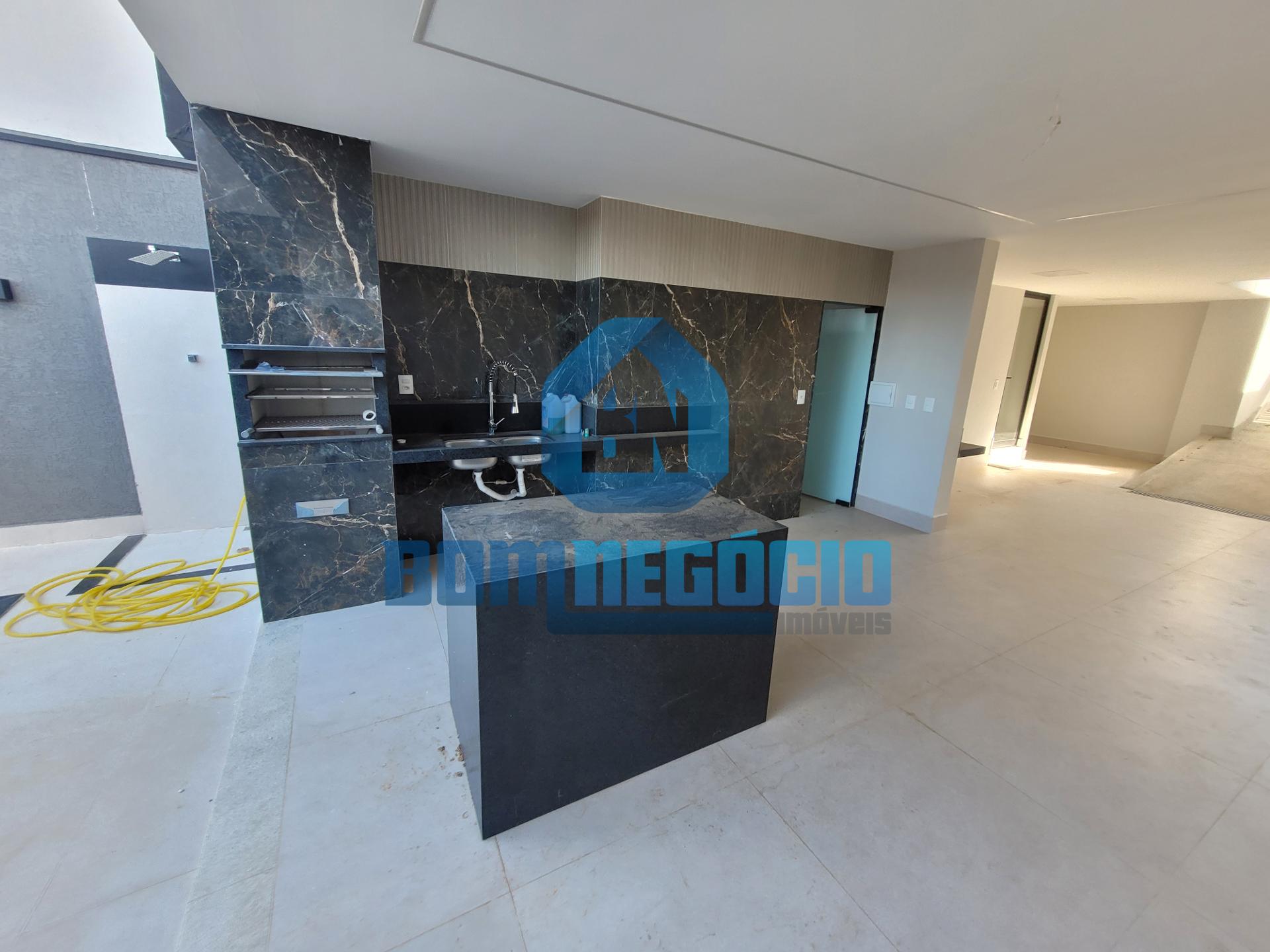 Casa com 3 dormitórios à venda, CIDADE NOVA, GOVERNADOR VALADA...