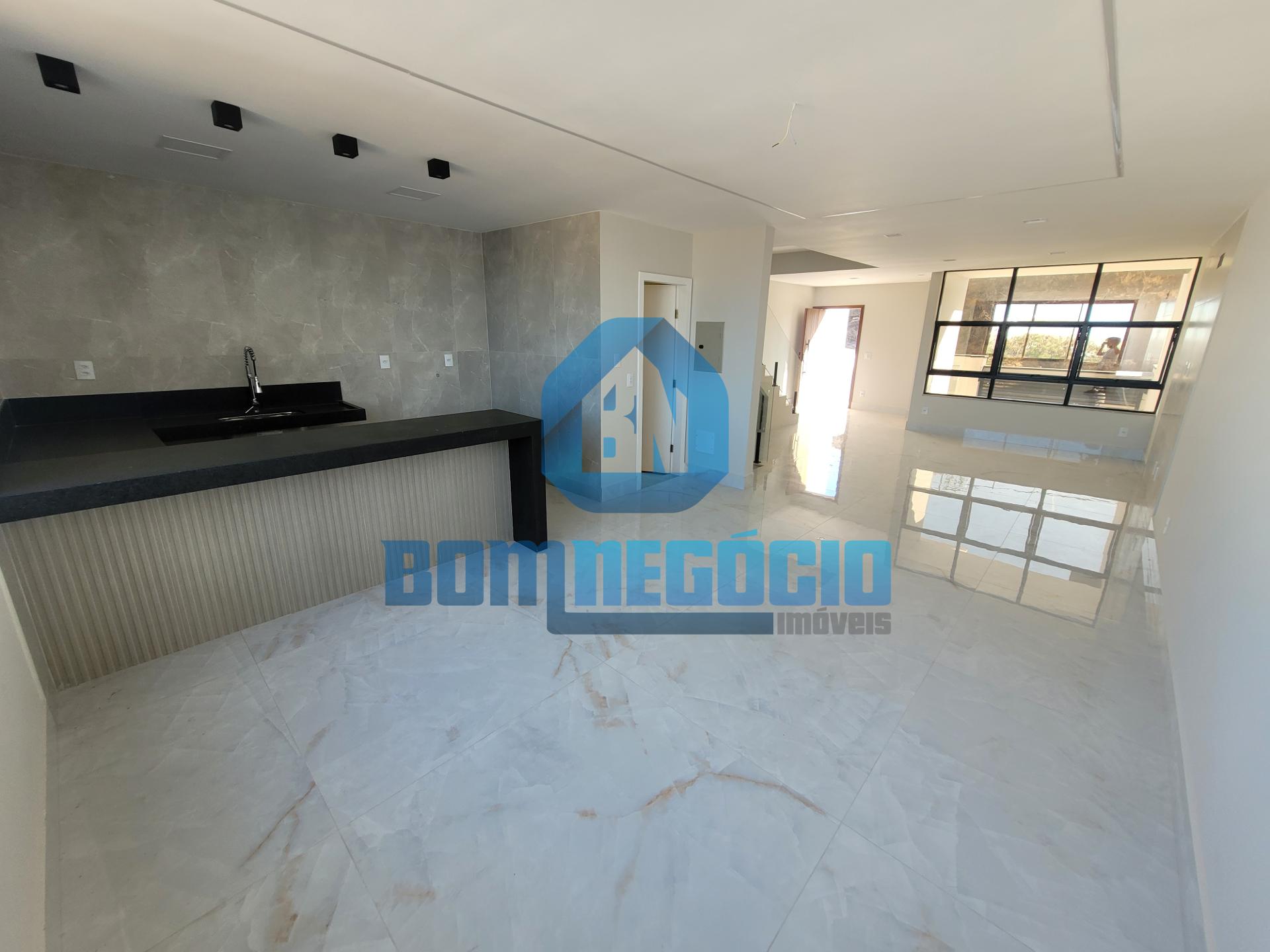 Casa com 3 dormitórios à venda, CIDADE NOVA, GOVERNADOR VALADA...