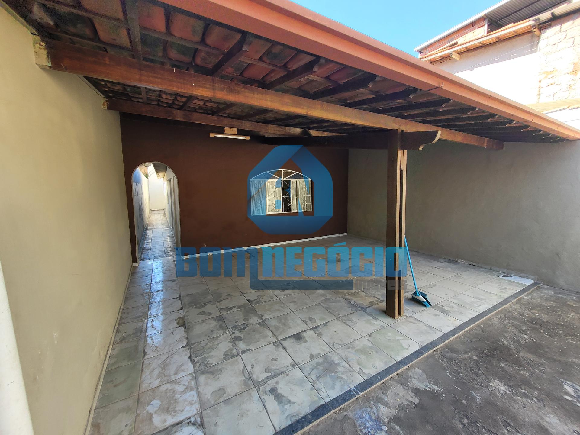 Casa com 2 dormitórios à venda, SÃO PEDRO, GOVERNADOR VALADARE...