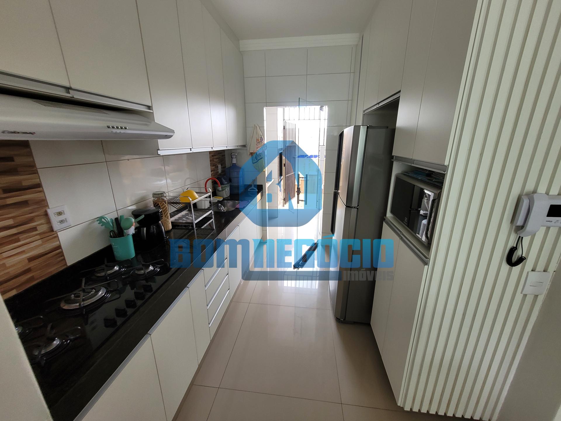 Casa com 3 dormitórios à venda, VALE DO SOL II, GOVERNADOR VAL...