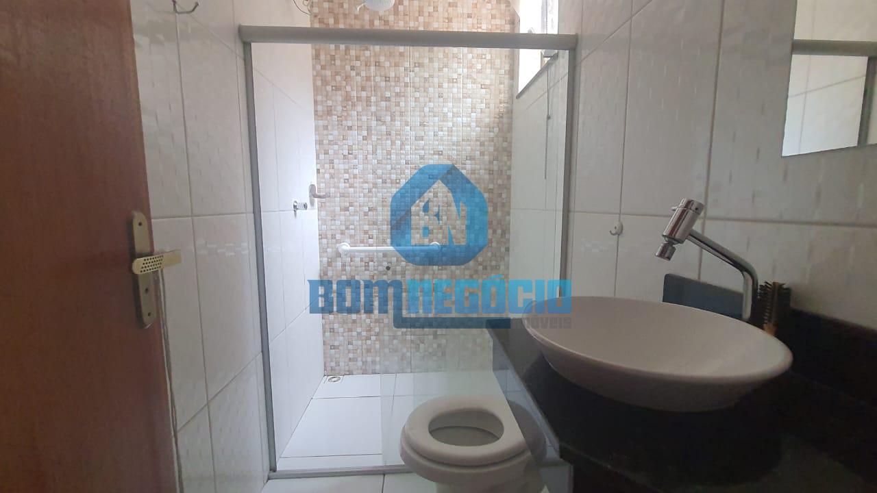 Casa com 3 dormitórios à venda, NOVA VILA BRETAS, GOVERNADOR V...