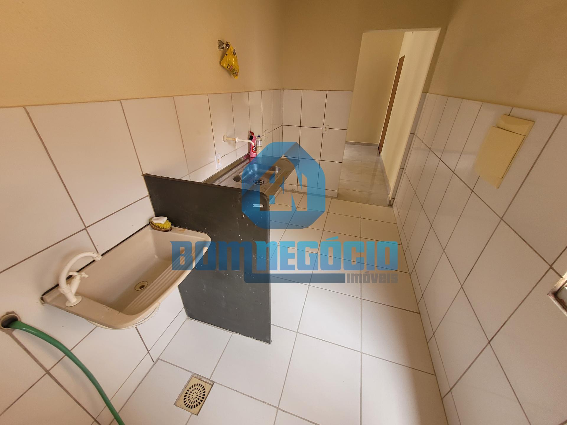 Apartamento com 2 dormitórios à venda, SANTA PAULA, GOVERNADOR...