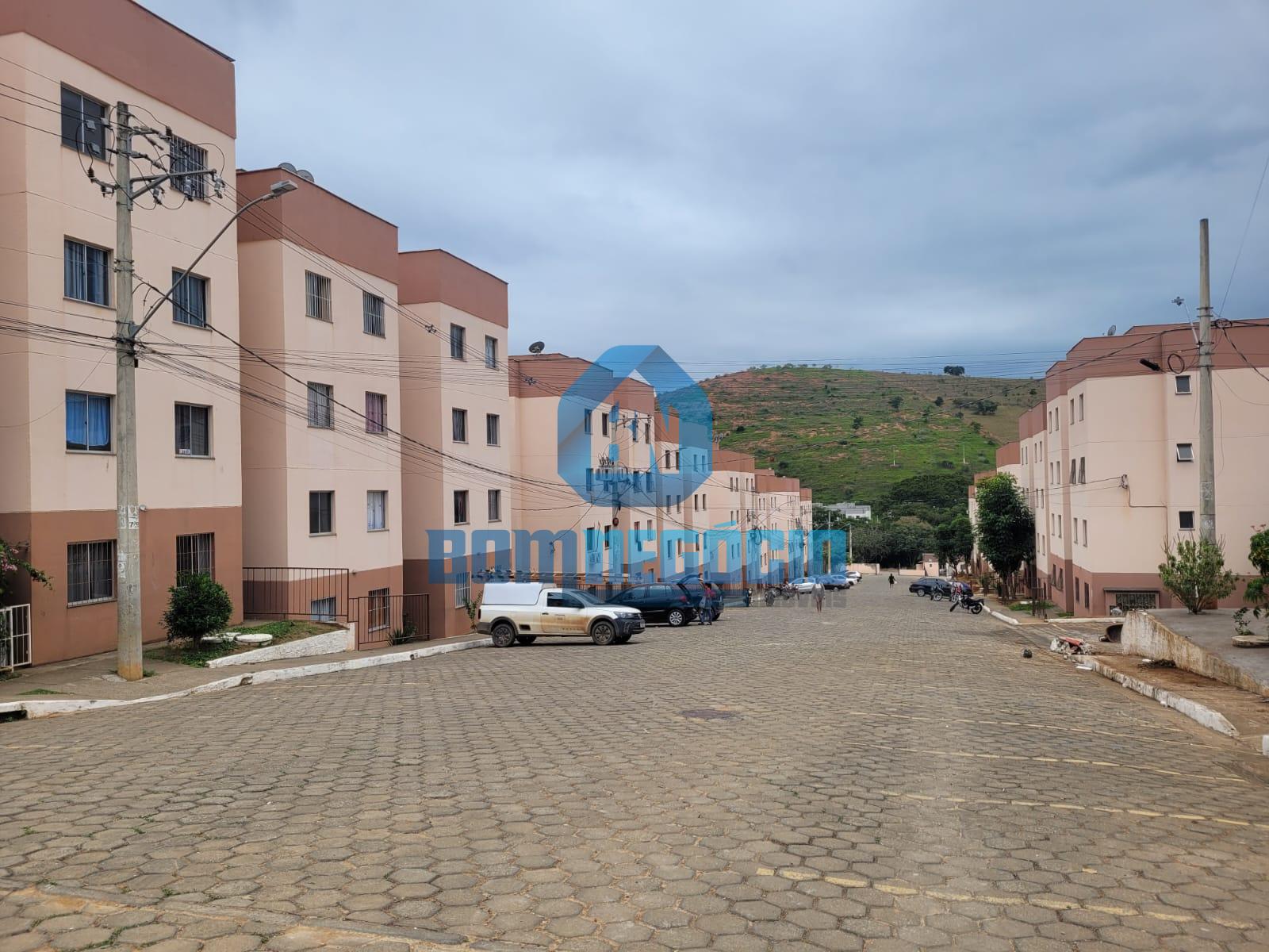 Apartamento com 2 dormitórios à venda, SANTA PAULA, GOVERNADOR...