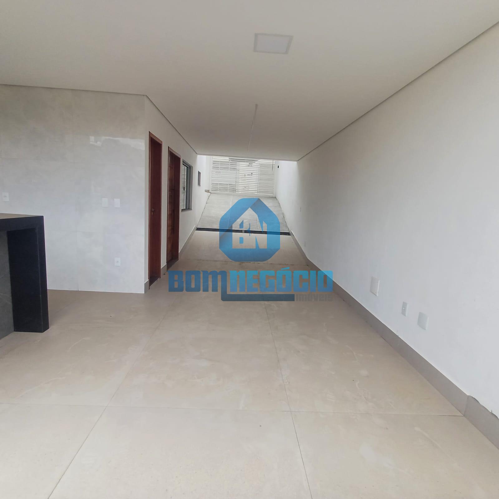 Excelente casa alto padrão à venda, GRÃ-DUQUESA, GOVERNADOR VA...