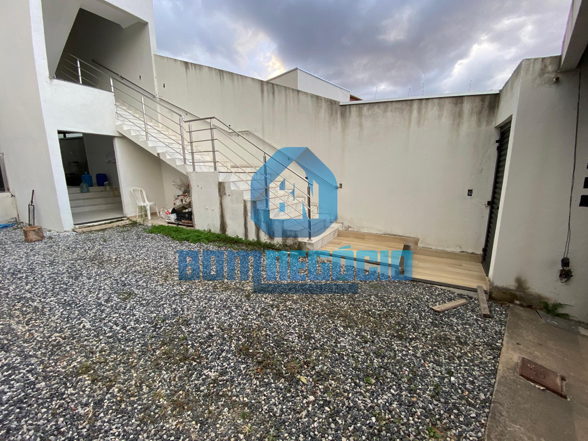 APARTAMENTO COM 3 DORMITORIOS DISPONIVEL PARA LOCAÇÃO NO BAIRR...