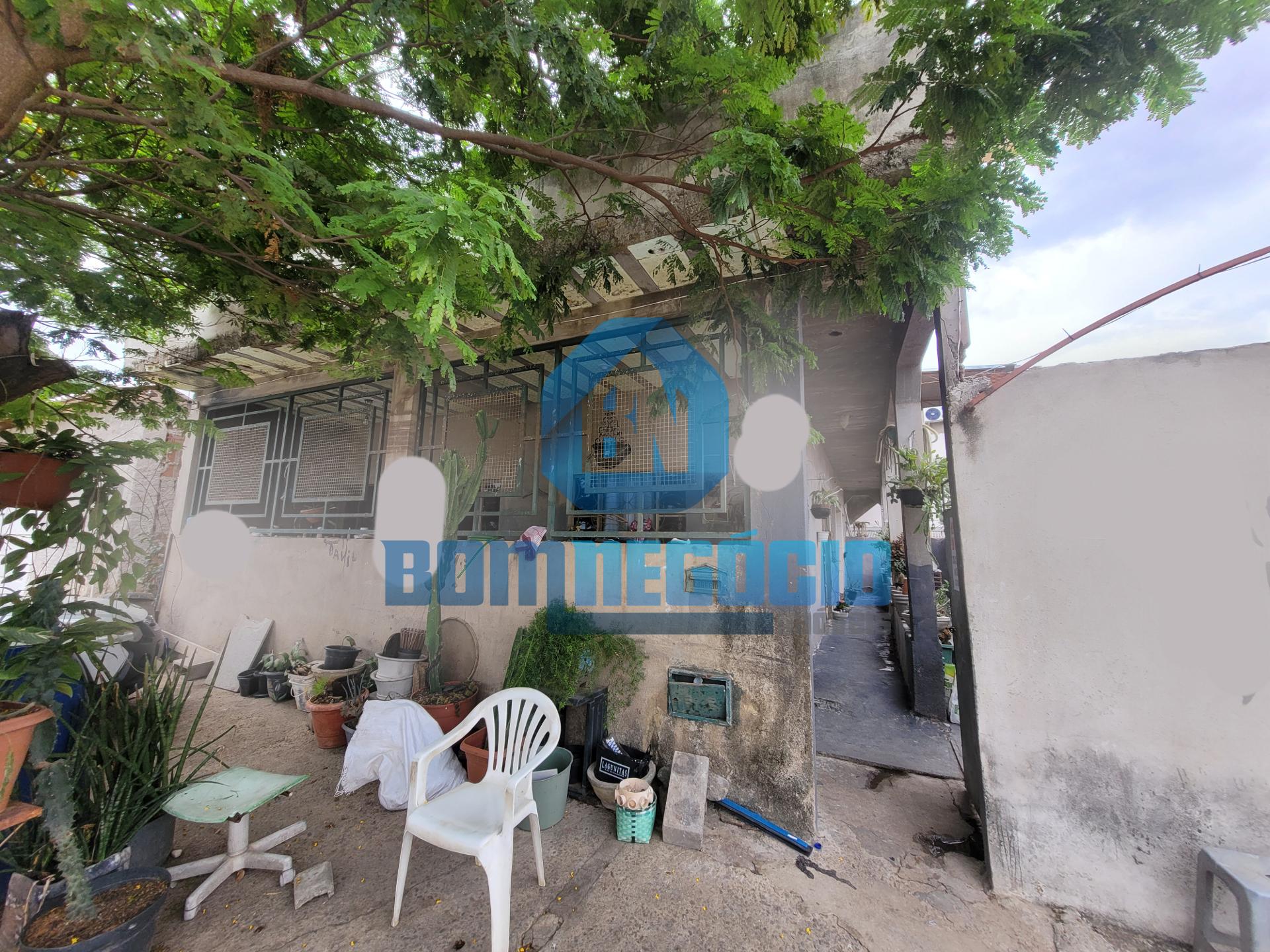 Casa com 3 dormitórios à venda, BELA VISTA, GOVERNADOR VALADAR...