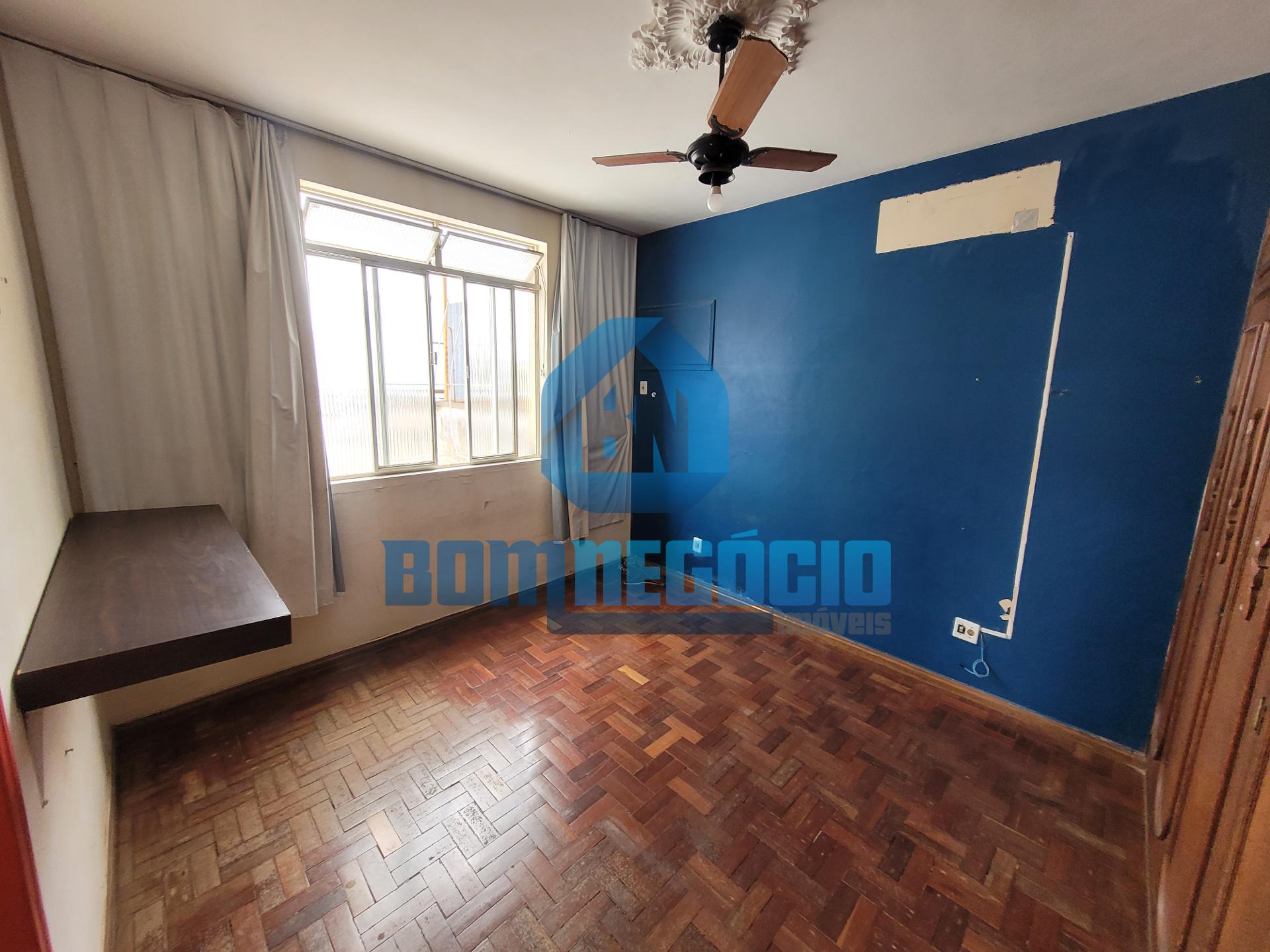 Apartamento com 3 dormitórios à venda, CENTRO, GOVERNADOR VALA...