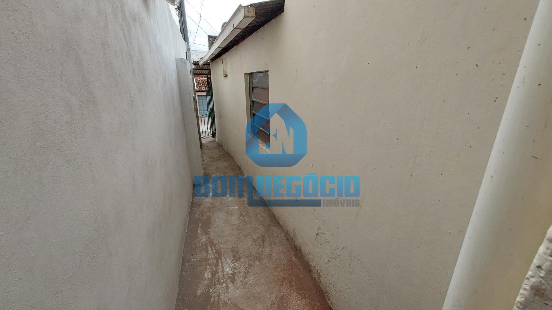 QUITINETE DISPÓNIVEL PARA LOCAÇÃO NO BAIRRO JARDIM PEROLA