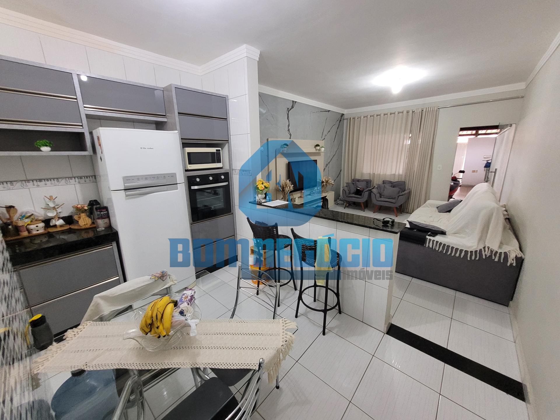 Casa com 2 dormitórios à venda, VALE DO SOL II, GOVERNADOR VAL...