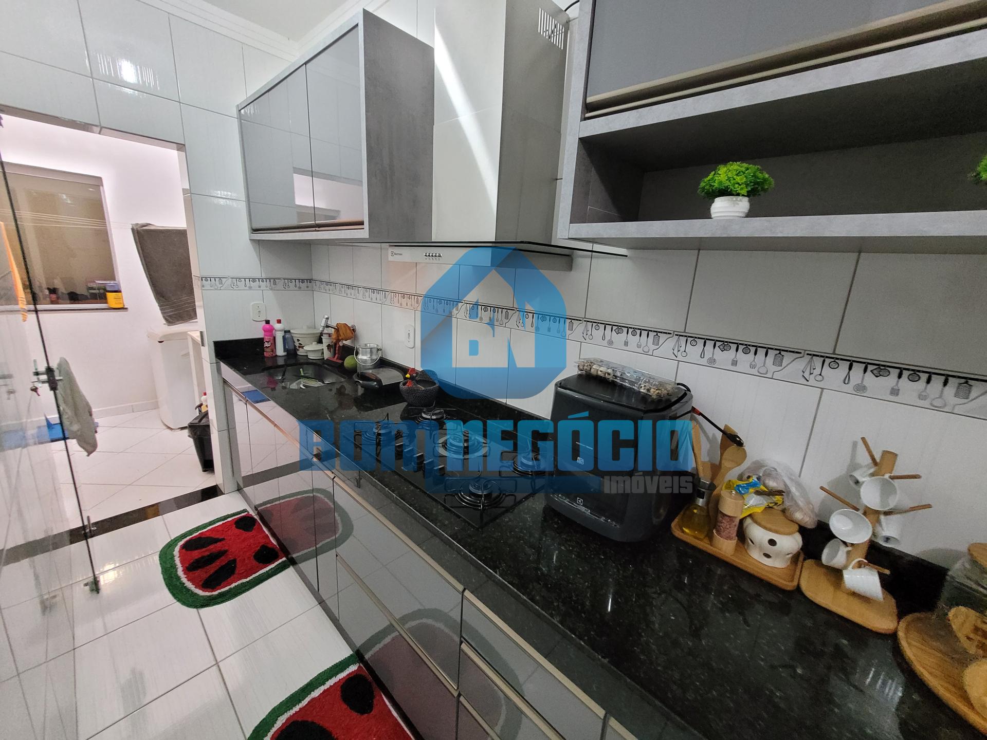 Casa com 2 dormitórios à venda, VALE DO SOL II, GOVERNADOR VAL...