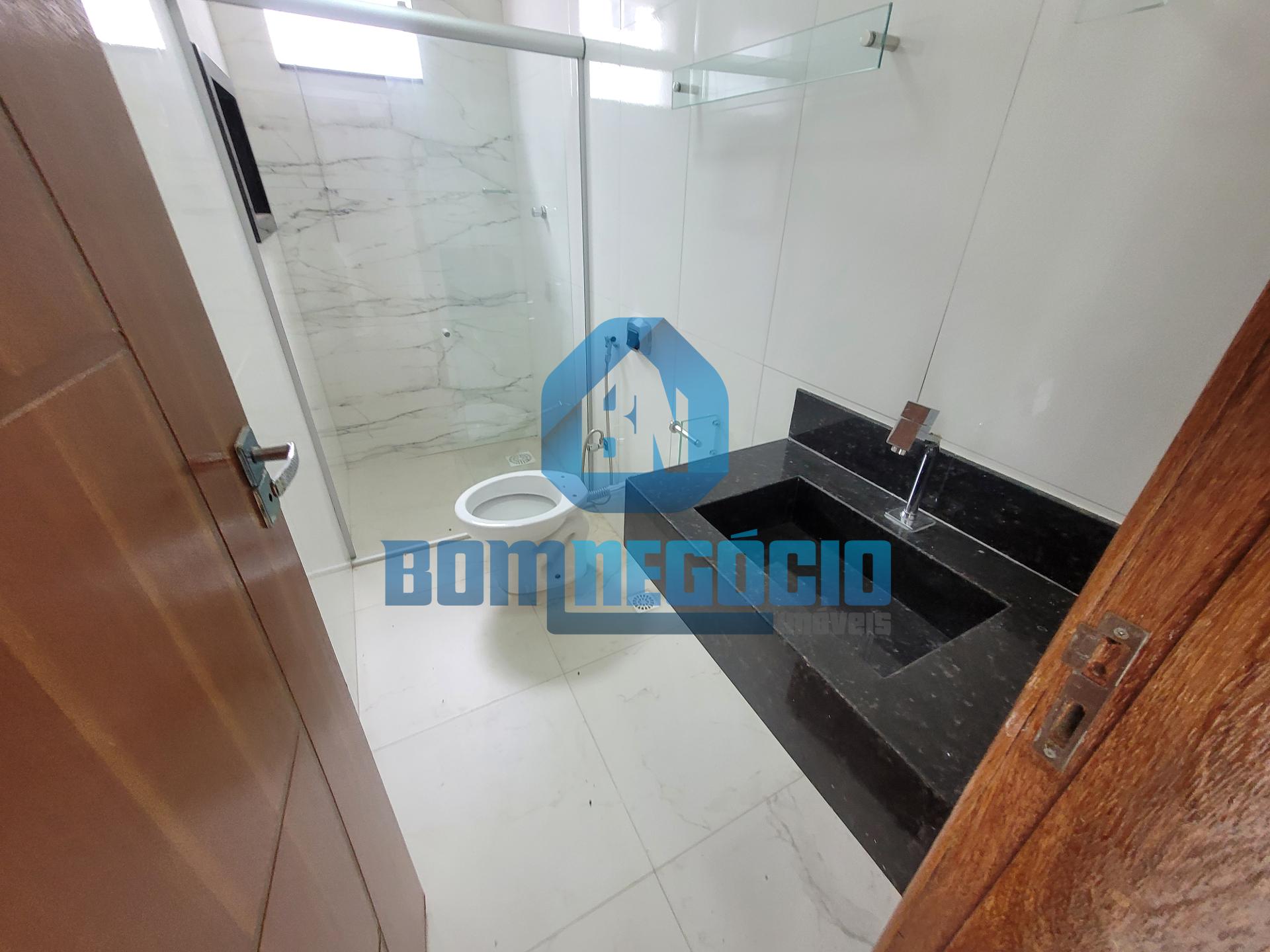Apartamento com 2 dormitórios à venda, JARDIM PEROLA, GOVERNAD...