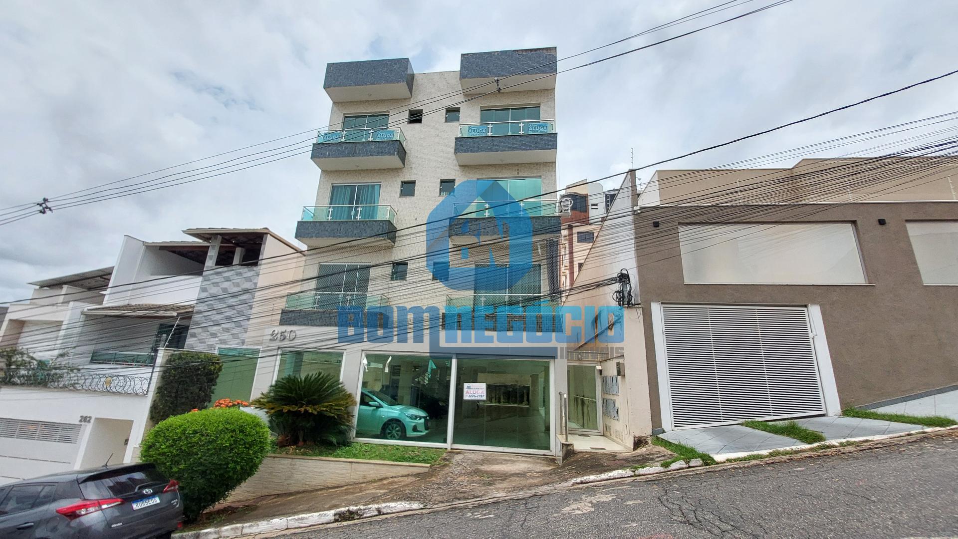 CASA COM 3 DORMITORIOS DISPONIVEL PARA LOCA??O NO BAIRRO GR? D...