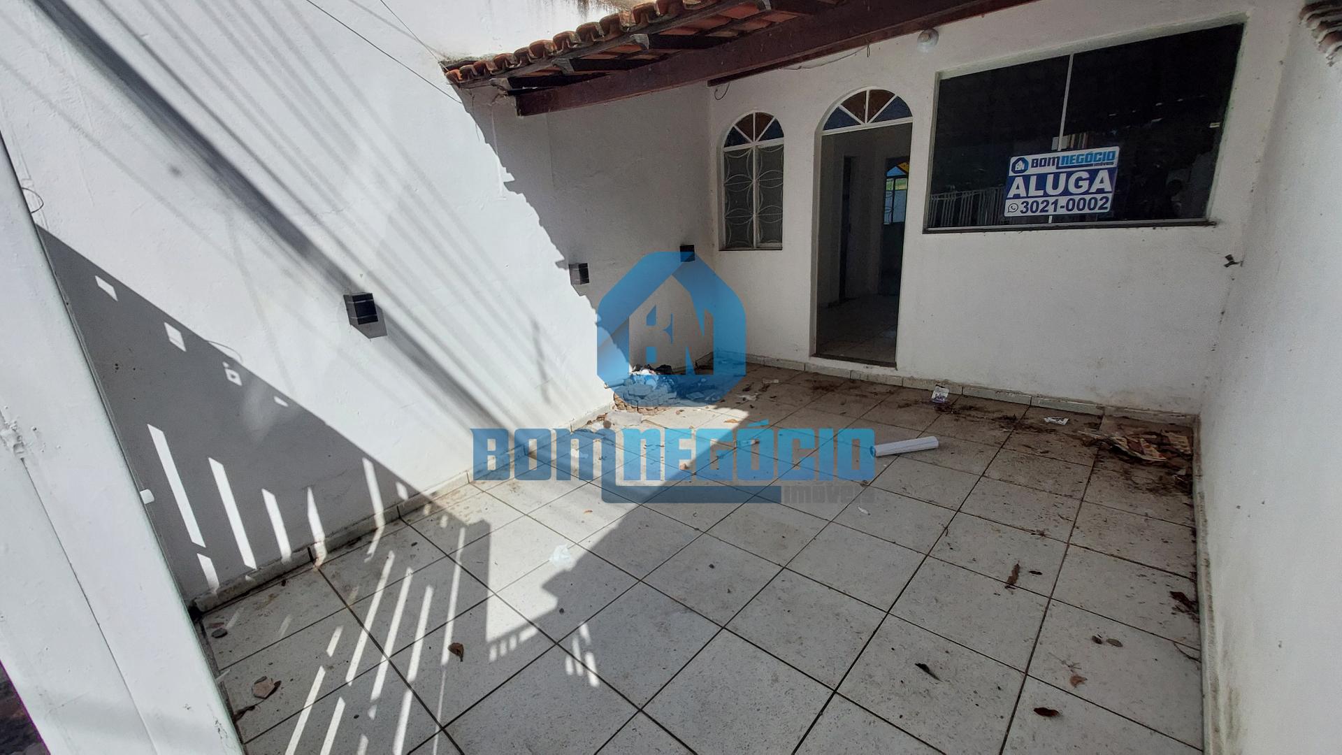 CASA SOBREPOSTA COM 2 QUARTOS DISPONIVEL PARA LOCAÇÃO NO BAIRR...