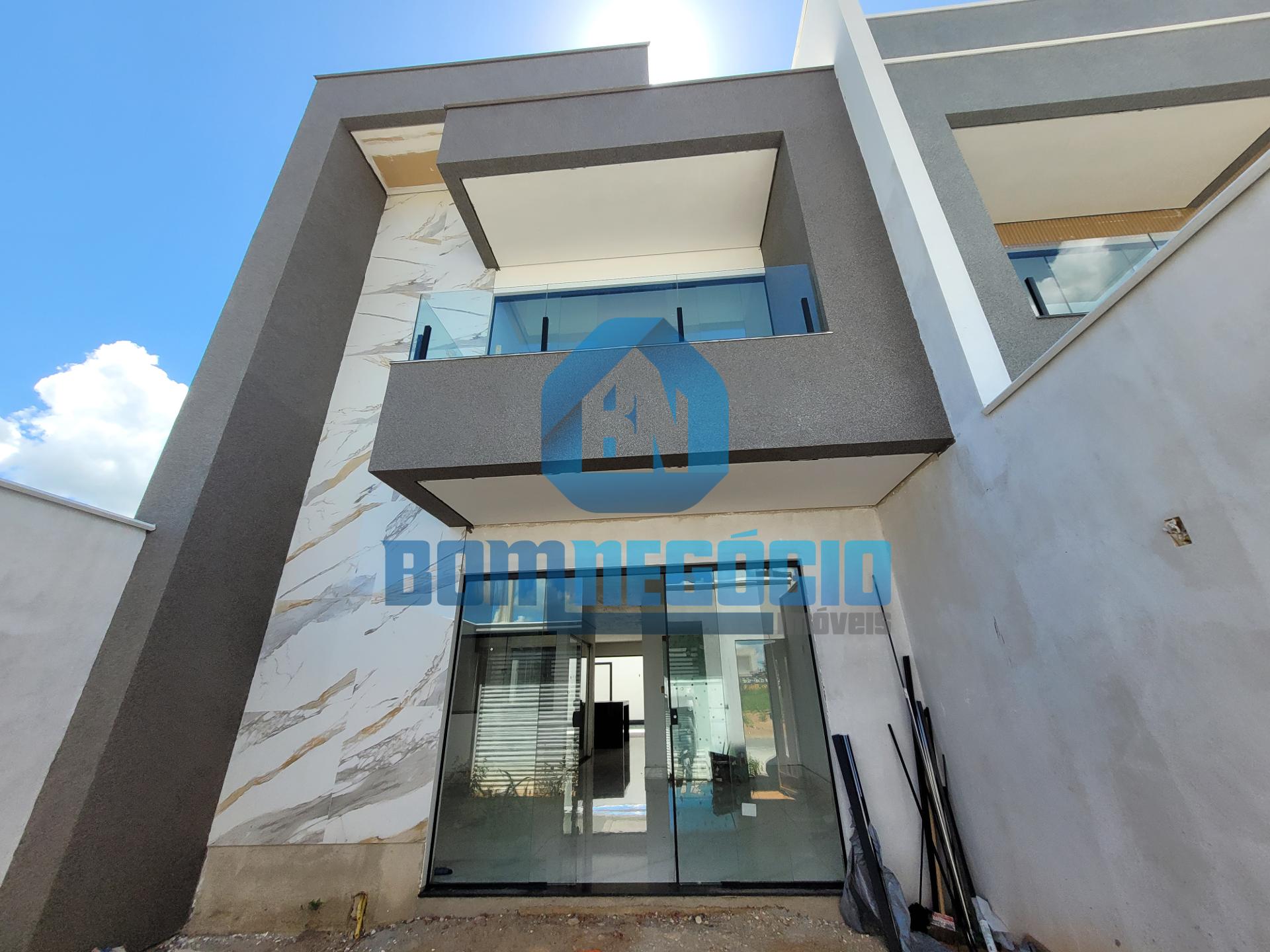 Casa com 3 dormitórios à venda, Bosque da Figueira, GOVERNADOR...