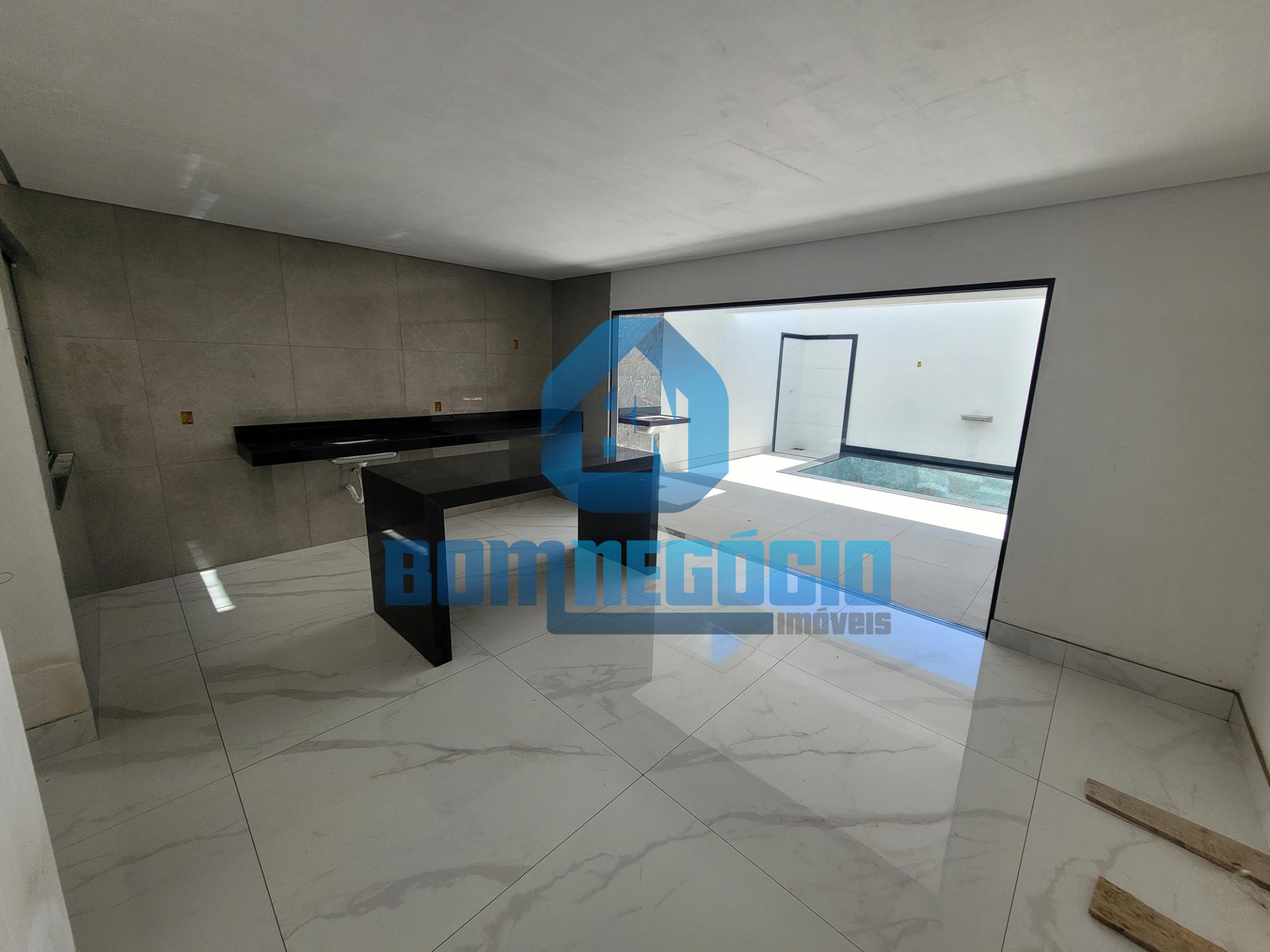 Casa com 3 dormitórios à venda, Bosque da Figueira, GOVERNADOR...