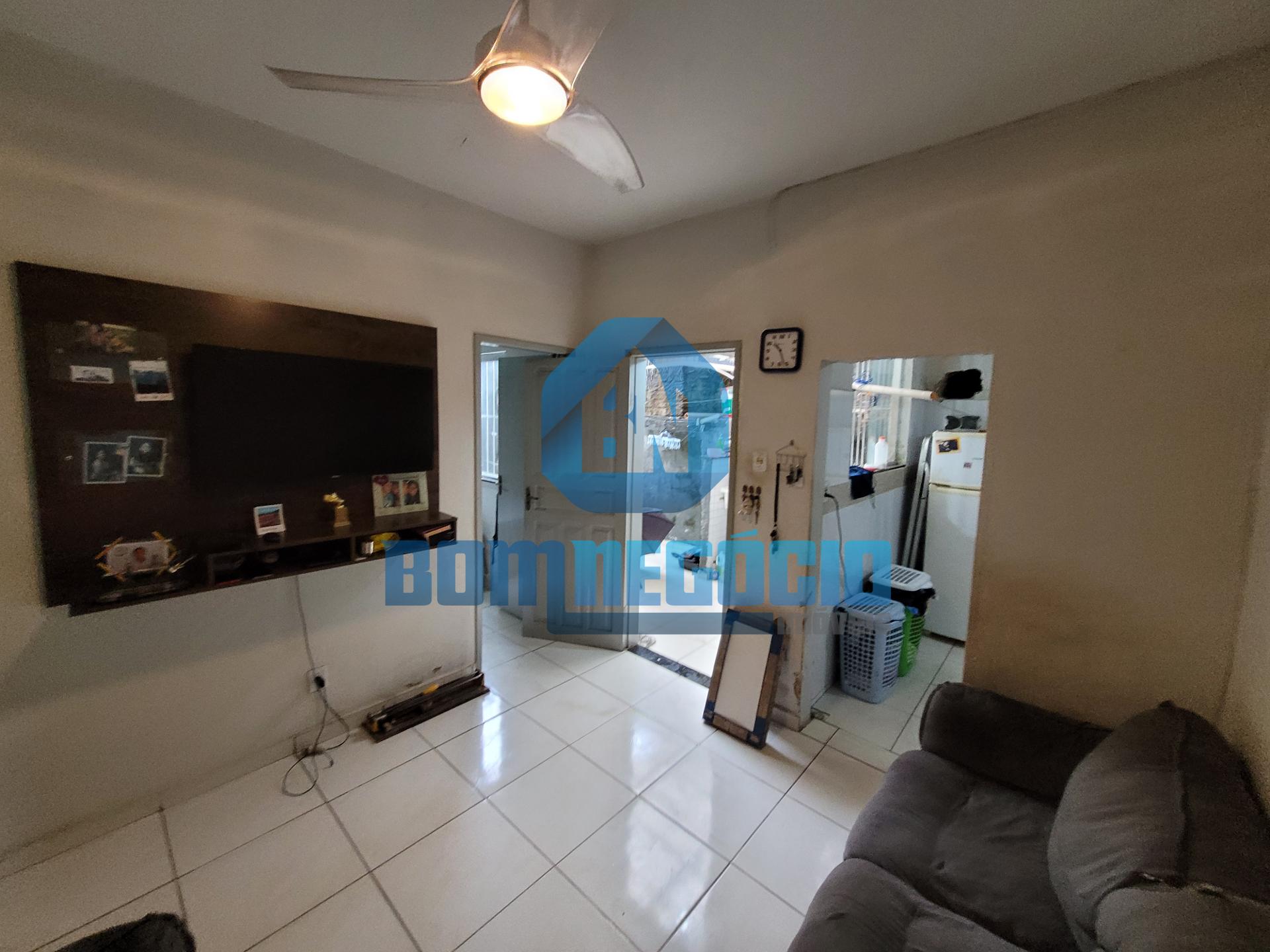 Casa com 2 dormitórios à venda, ALTINOPOLIS, GOVERNADOR VALADA...