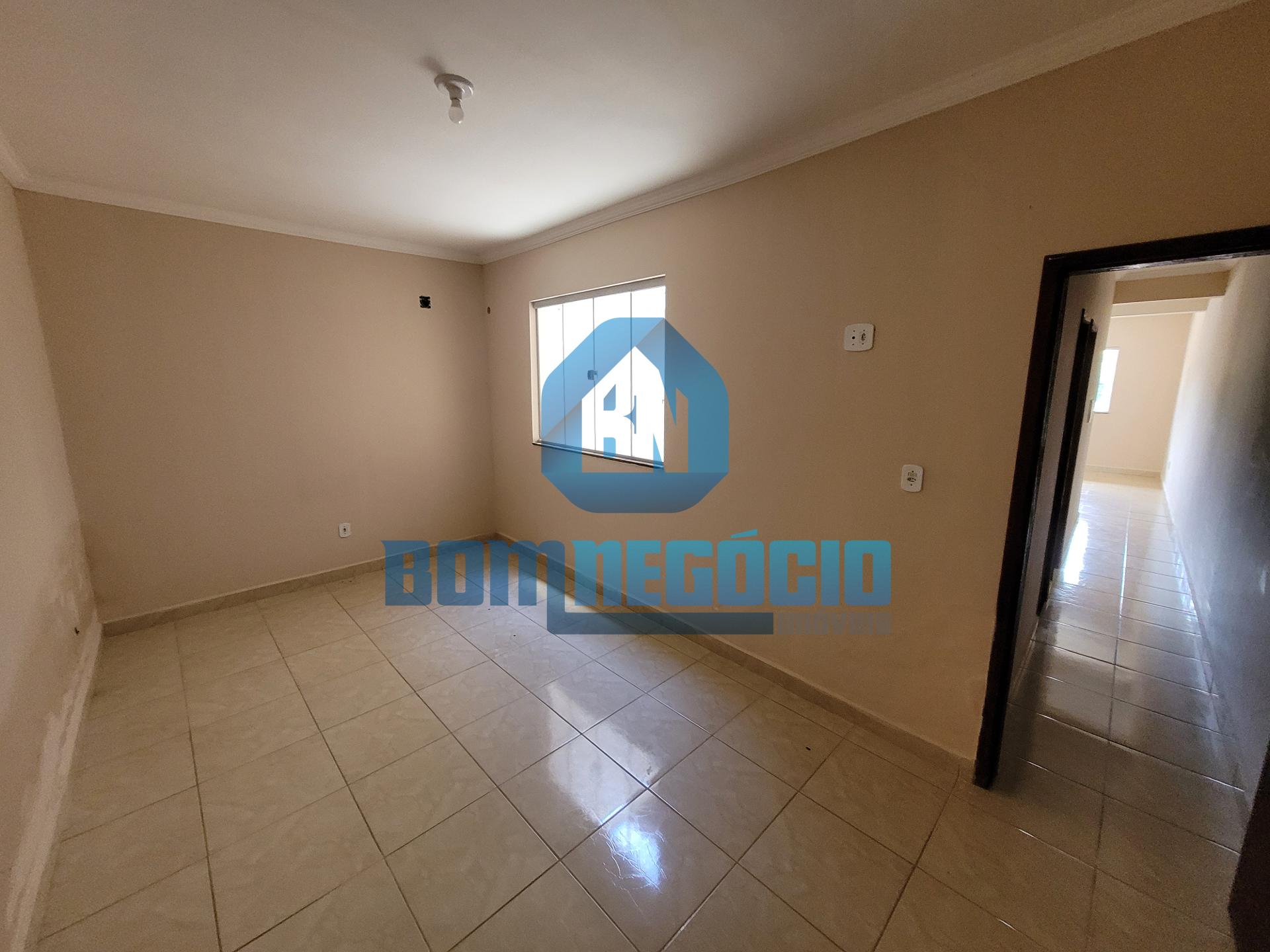 Casa com 2 dormitórios à venda, Vista Linda, GOVERNADOR VALADA...