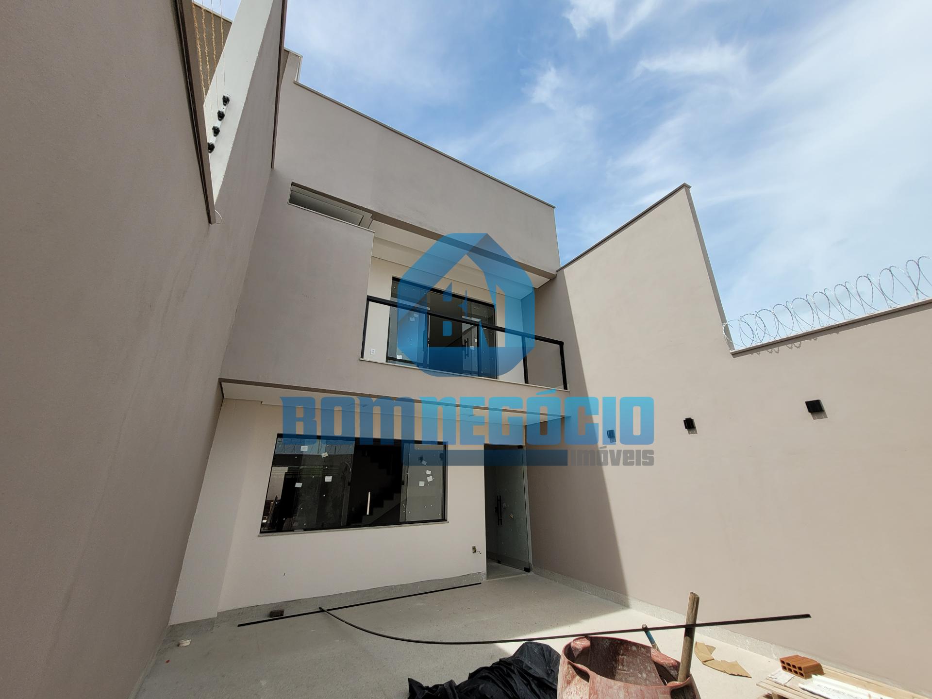 Casa com 3 dormitórios à venda, Ouro Verde, GOVERNADOR VALADAR...