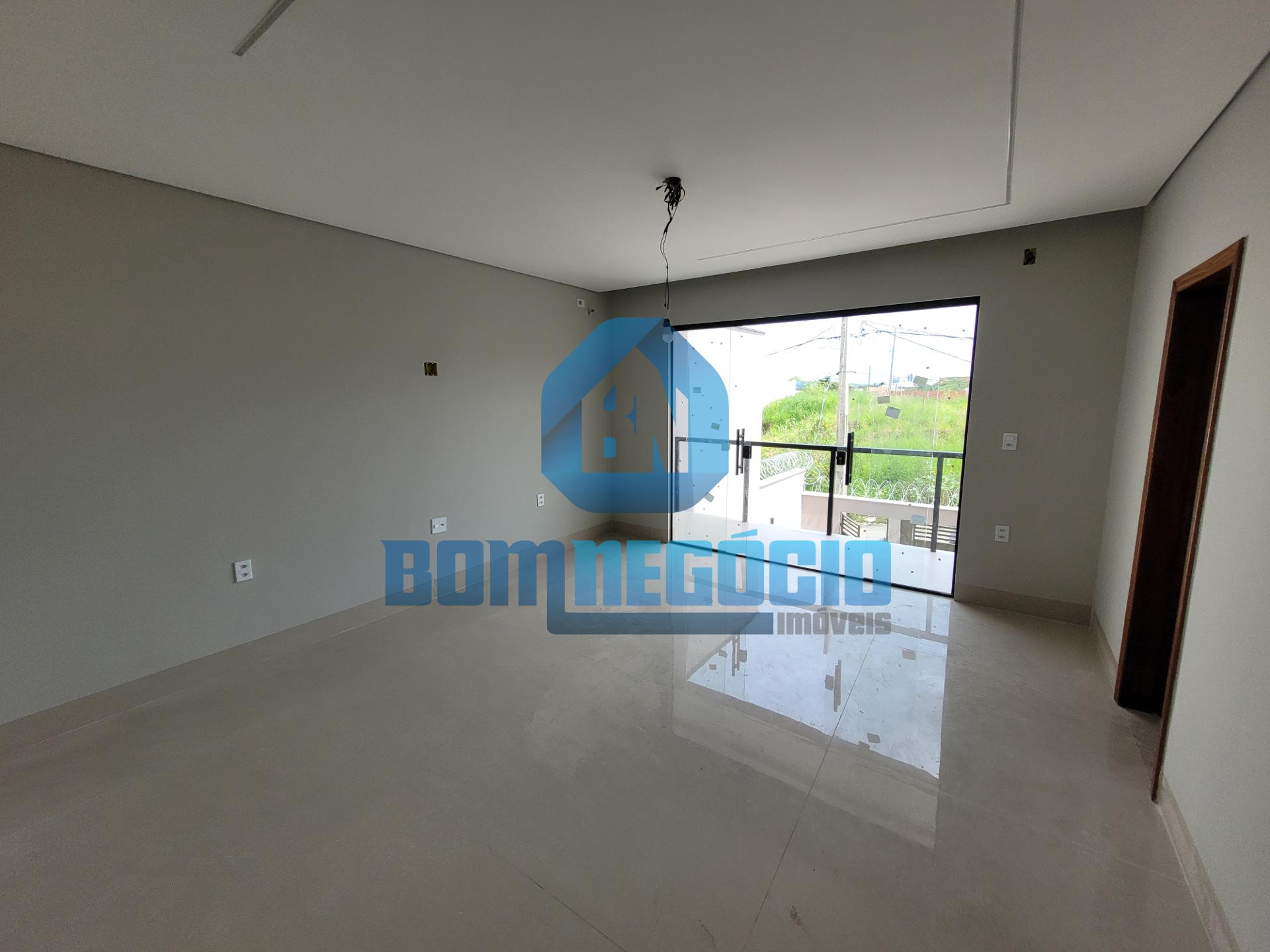 Casa com 3 dormitórios à venda, Ouro Verde, GOVERNADOR VALADAR...