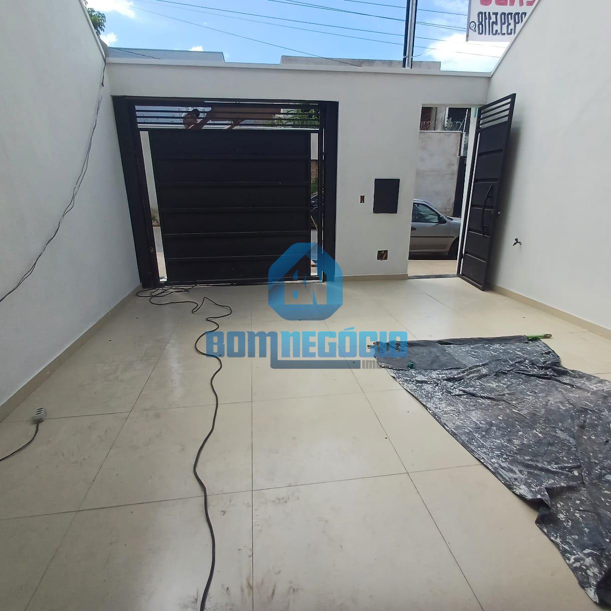 Casa com 3 dormitórios à venda, PARQUE OLIMPICO II, GOVERNADOR...