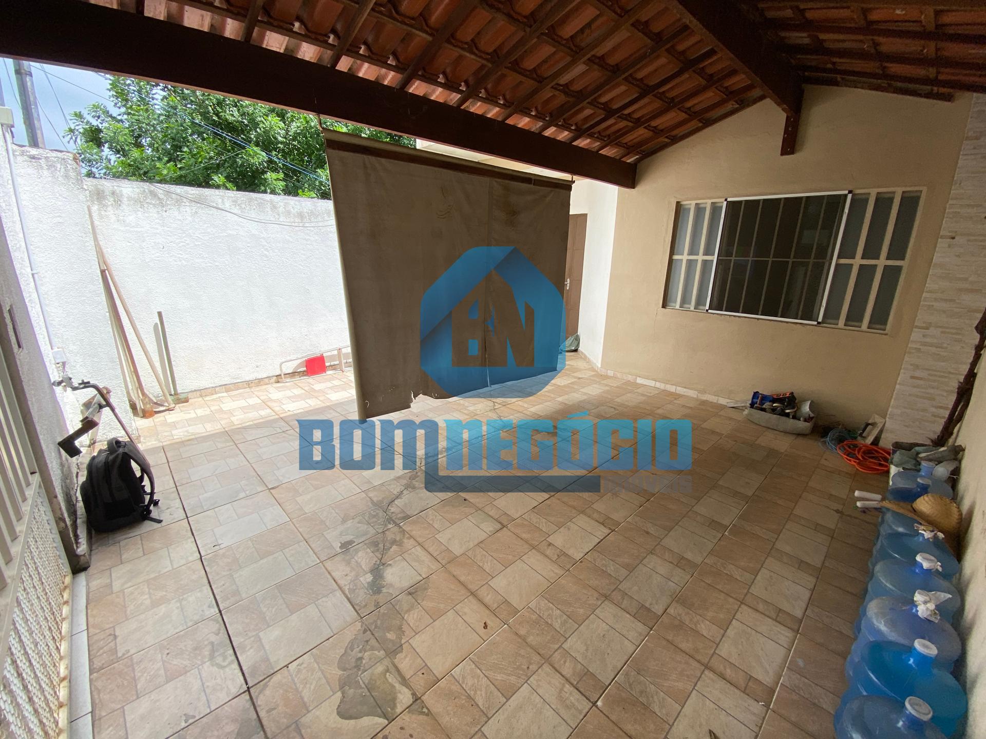 CASA A VENDA COM 3 QUARTOS, Jardim Alvorada, GOVERNADOR VALADA...