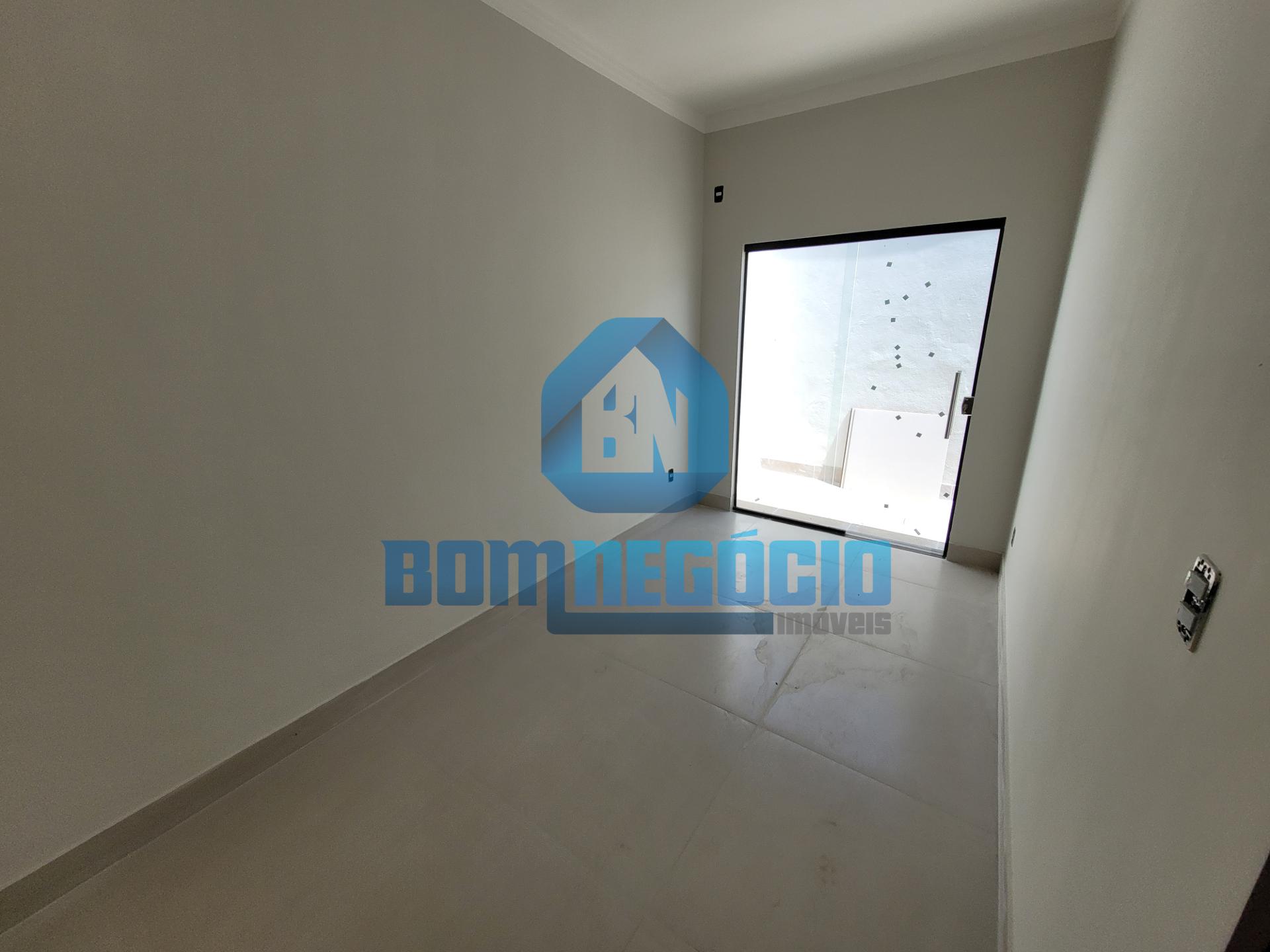 Casa com 2 dormitórios à venda, SANTA PAULA, GOVERNADOR VALADA...