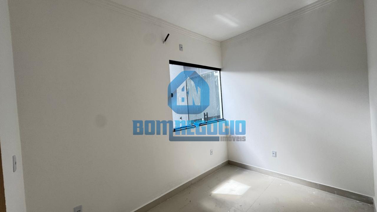 Casa com 3 dormitórios à venda, PARQUE OLIMPICO II, GOVERNADOR...