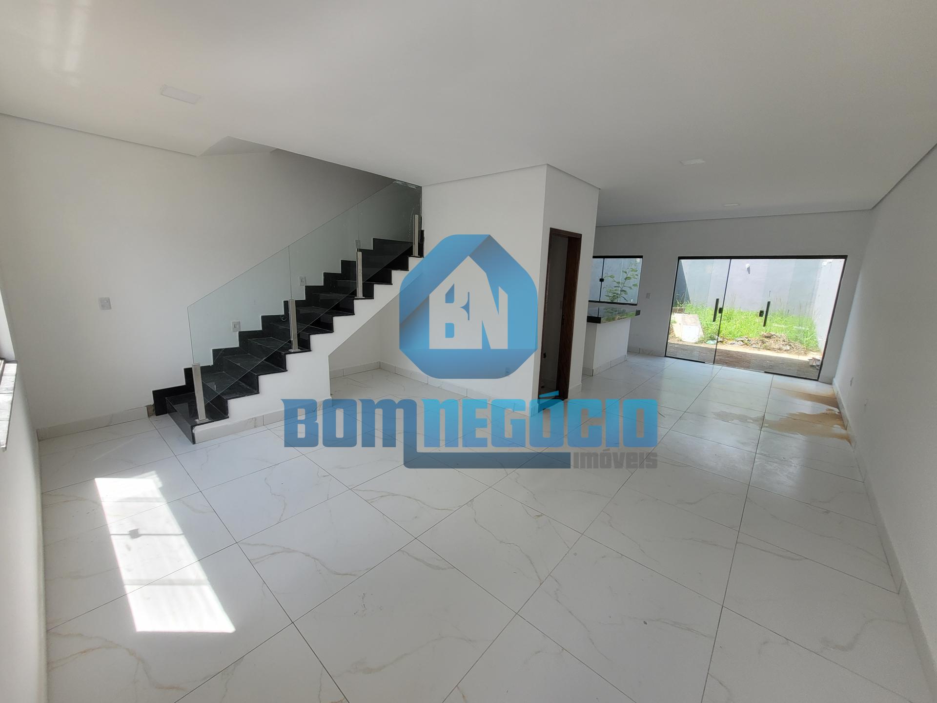 Casa com 3 dormitórios à venda, VALE DO SOL I, GOVERNADOR VALA...