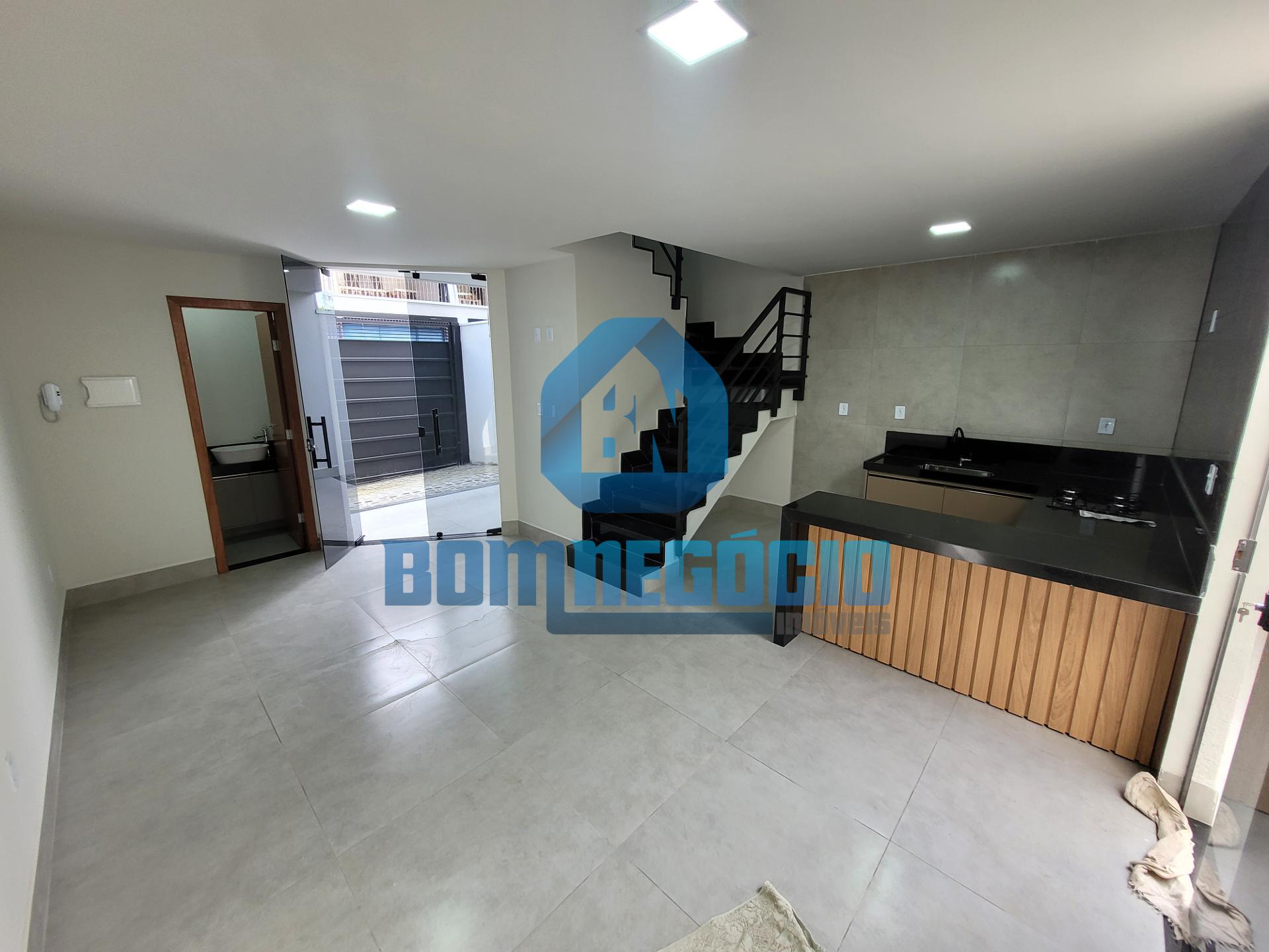 Casa com 3 dormitórios à venda, SIR, GOVERNADOR VALADARES - MG