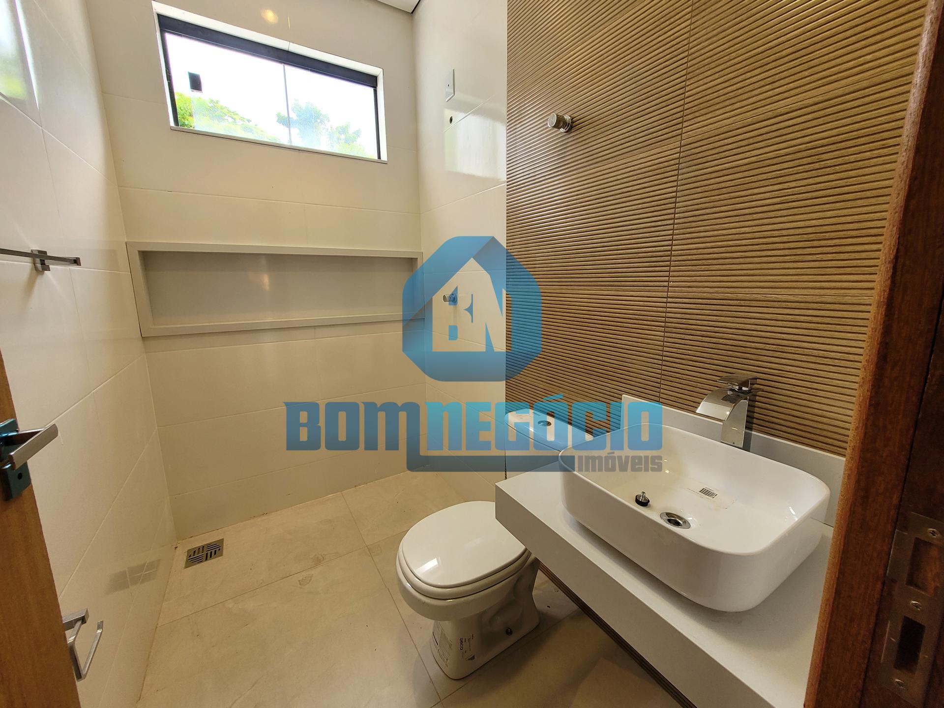 Casa com 3 quartos, 3 banheiros e área gourmet à venda, CIDADE...