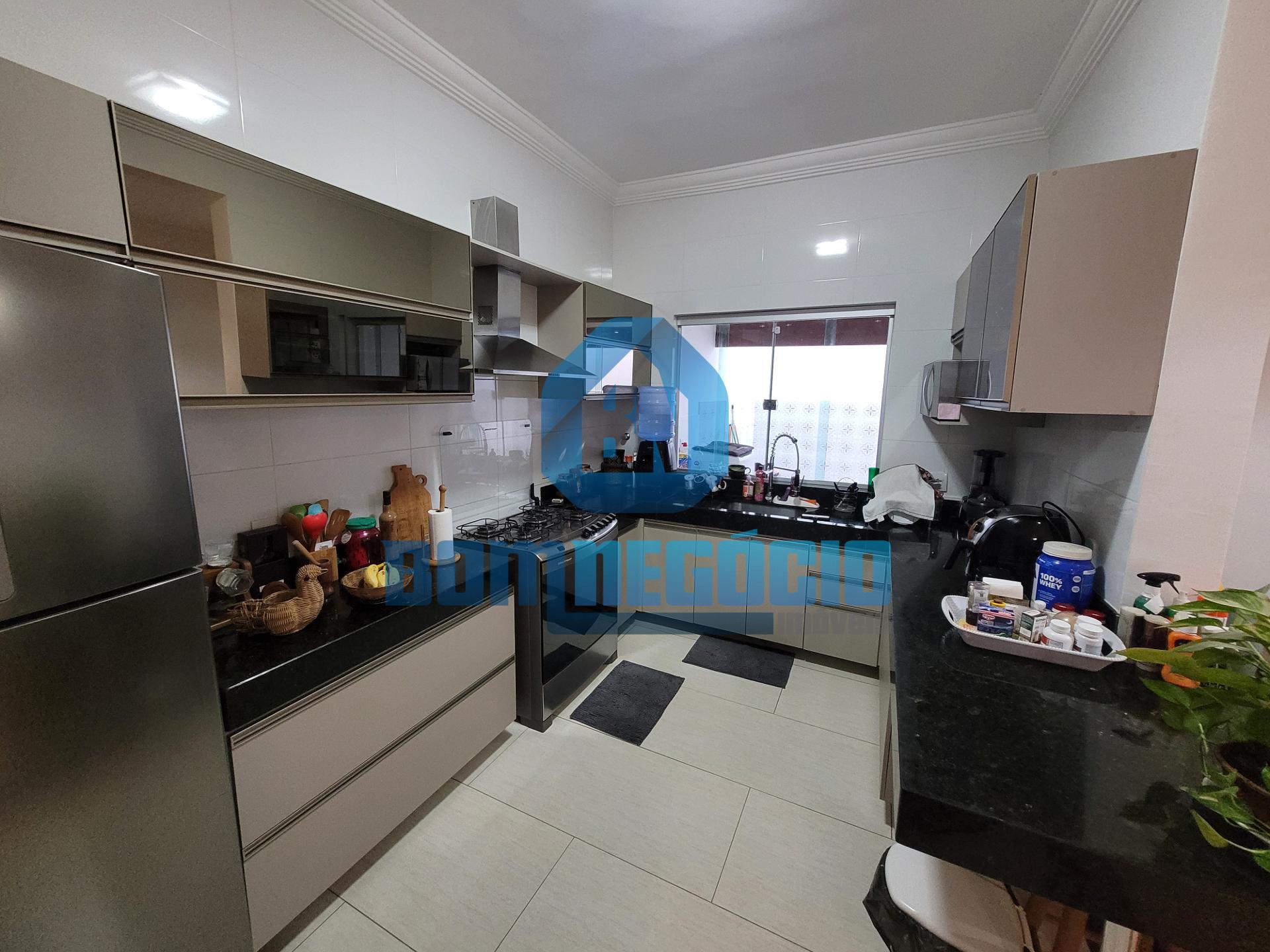 Casa com 3 dormitórios à venda, CIDADE NOVA, GOVERNADOR VALADA...