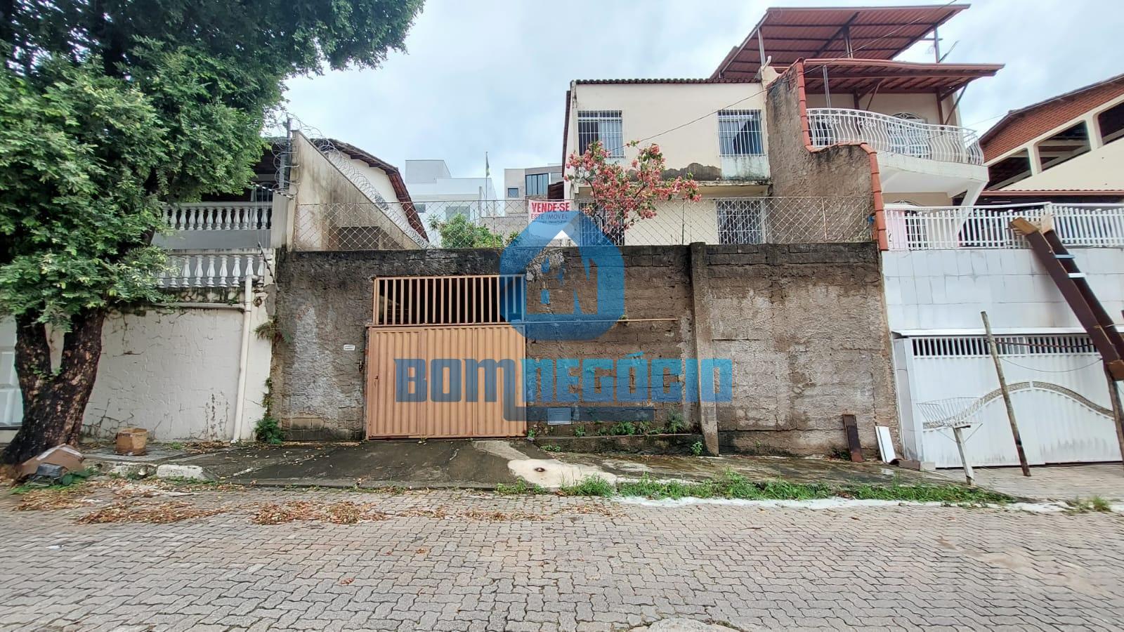 Casa com 3 dormitórios à venda, GRÃ-DUQUESA, GOVERNADOR VALADA...