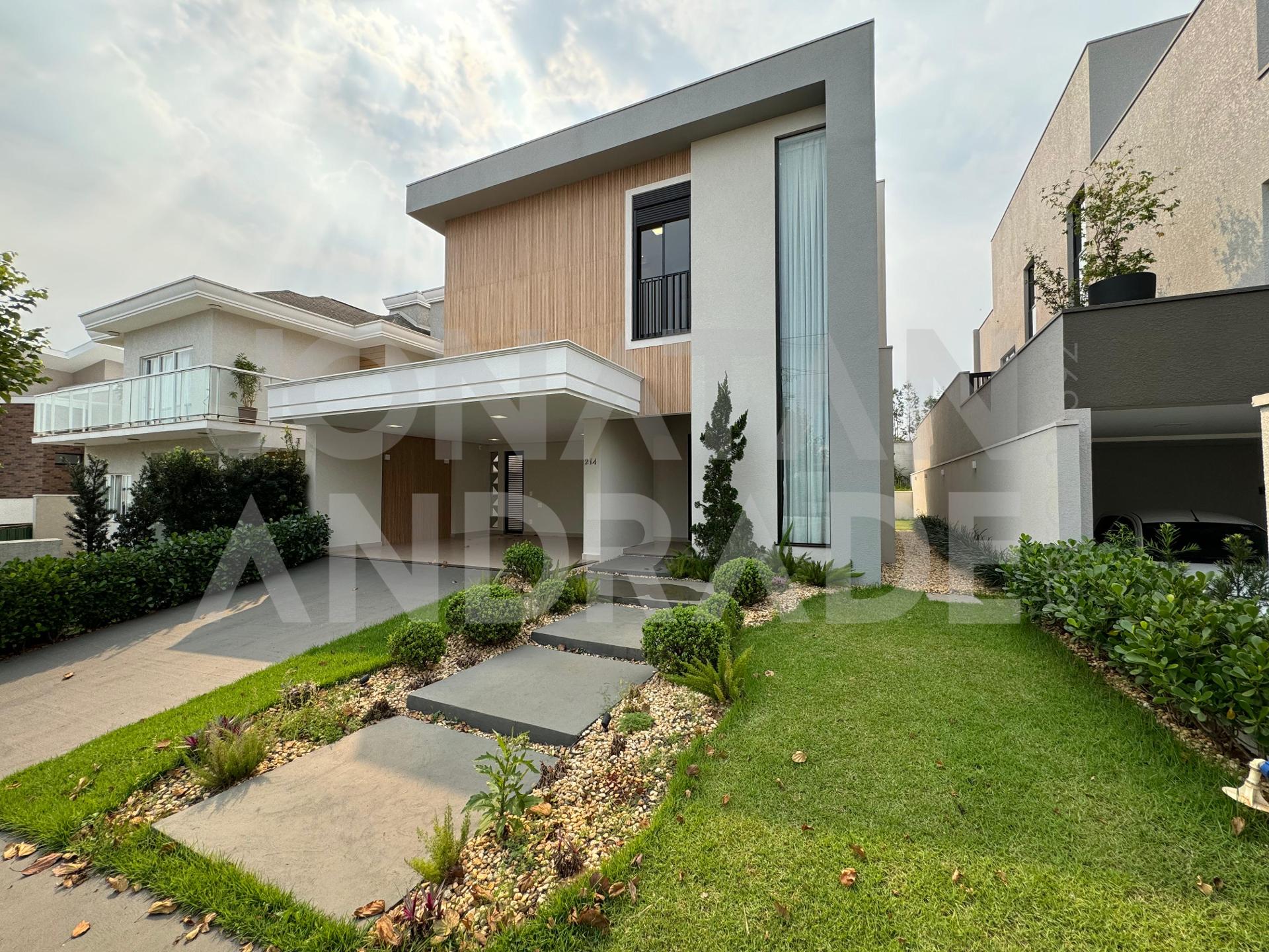 Sobrado com 3 suítes no Condomínio Terras Alpha I