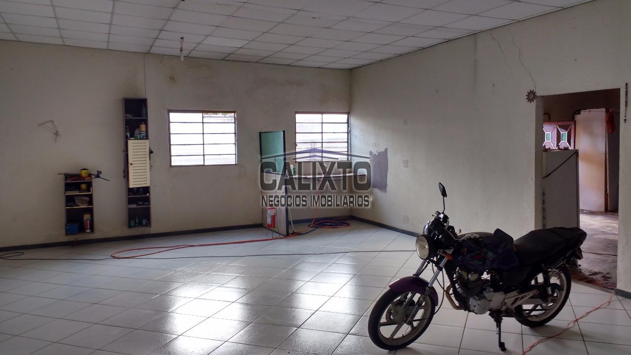COMERCIAL BAIRRO SANTA MÔNICA