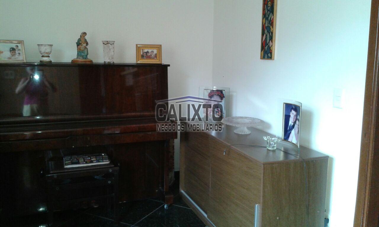 APARTAMENTO BAIRRO OSVALDO REZENDE