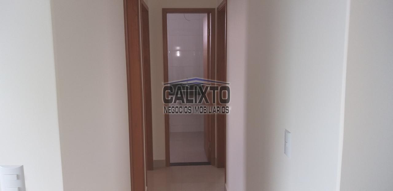 APARTAMENTO BAIRRO SANTA MÔNICA