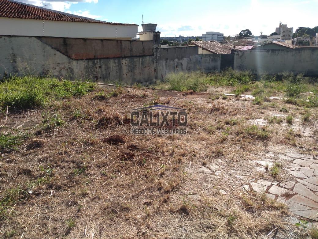 TERRENO BAIRRO TABAJARAS