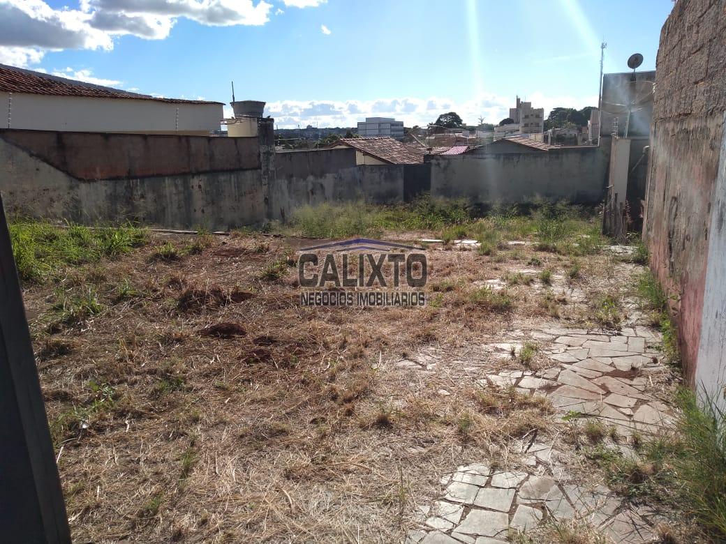 TERRENO BAIRRO TABAJARAS