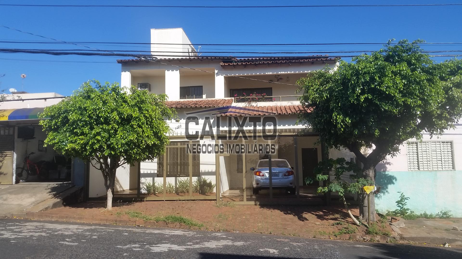 SOBRADO BAIRRO MARTINS