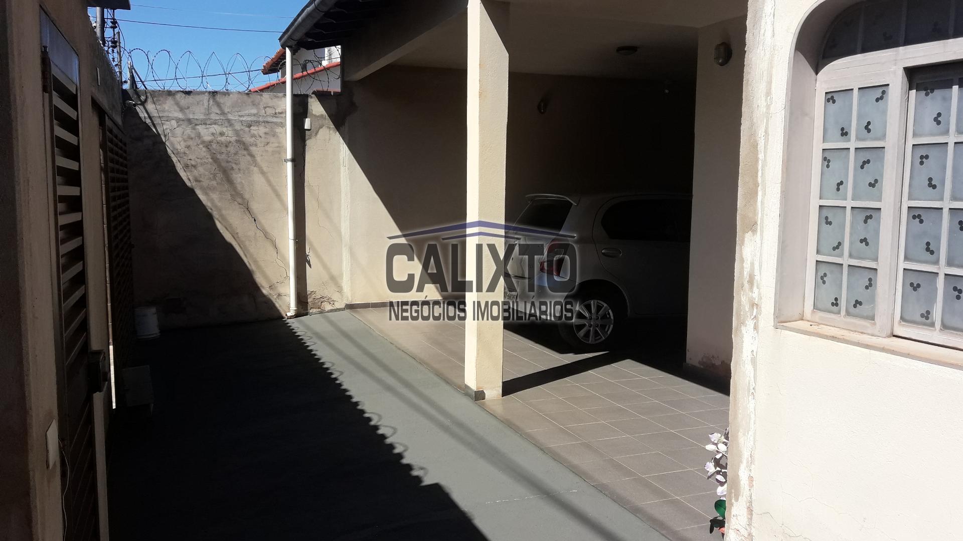 CASA BAIRRO UMUARAMA