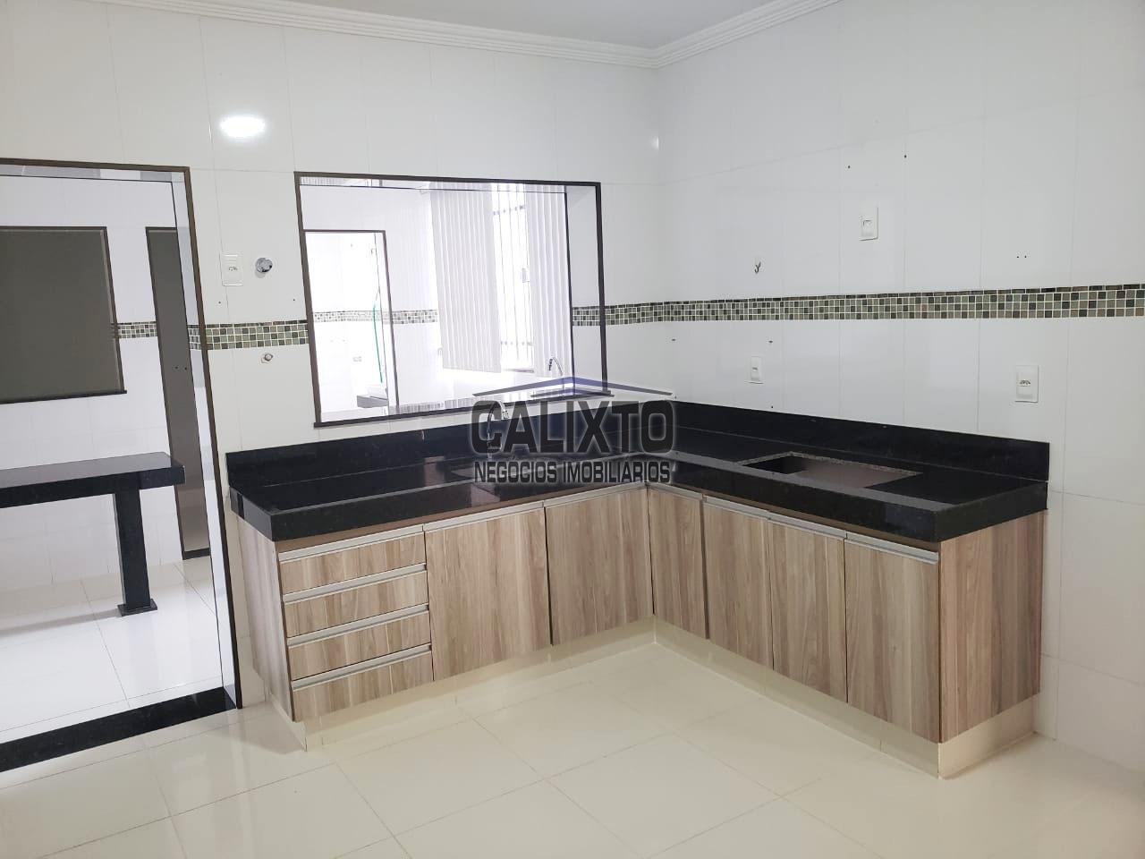 APARTAMENTO BAIRRO OSVALDO REZENDE