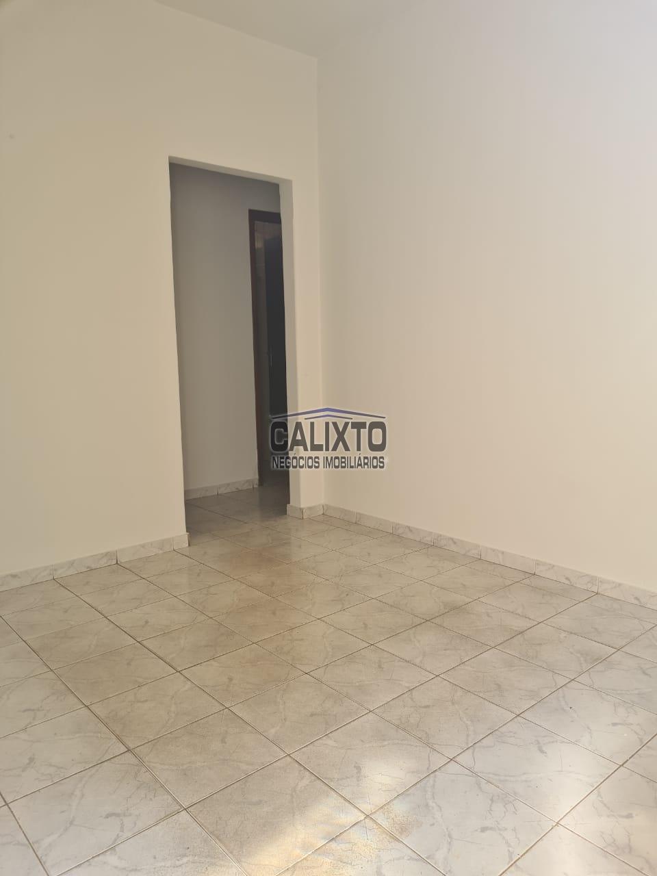CASA BAIRRO CUSTÓDIO PEREIRA